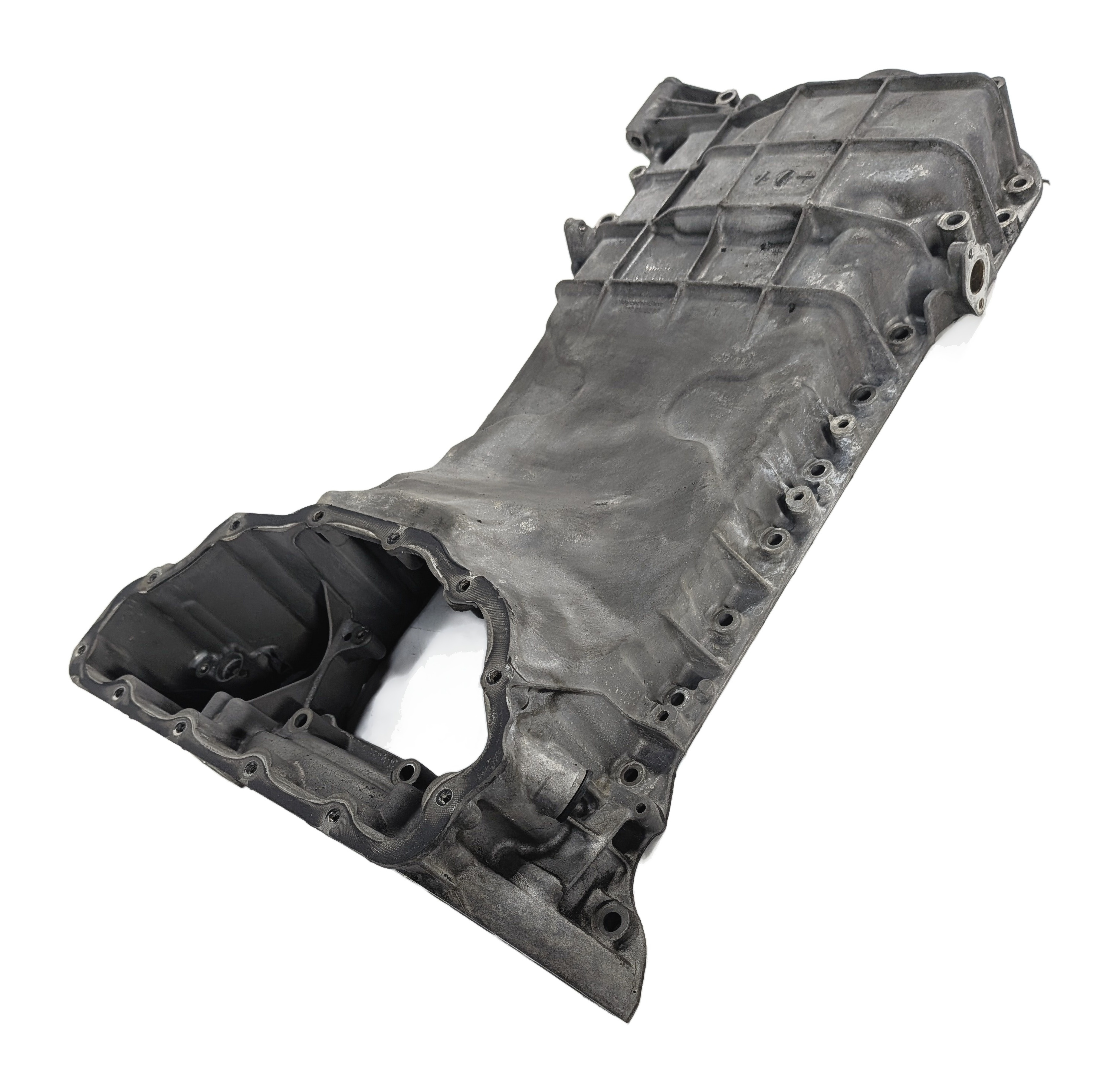 2012-2020 MERCEDES E550 GL450 GL550 ML550 SL550 CLS550 4.6L V8 UPPER OIL PAN — exact item pictured