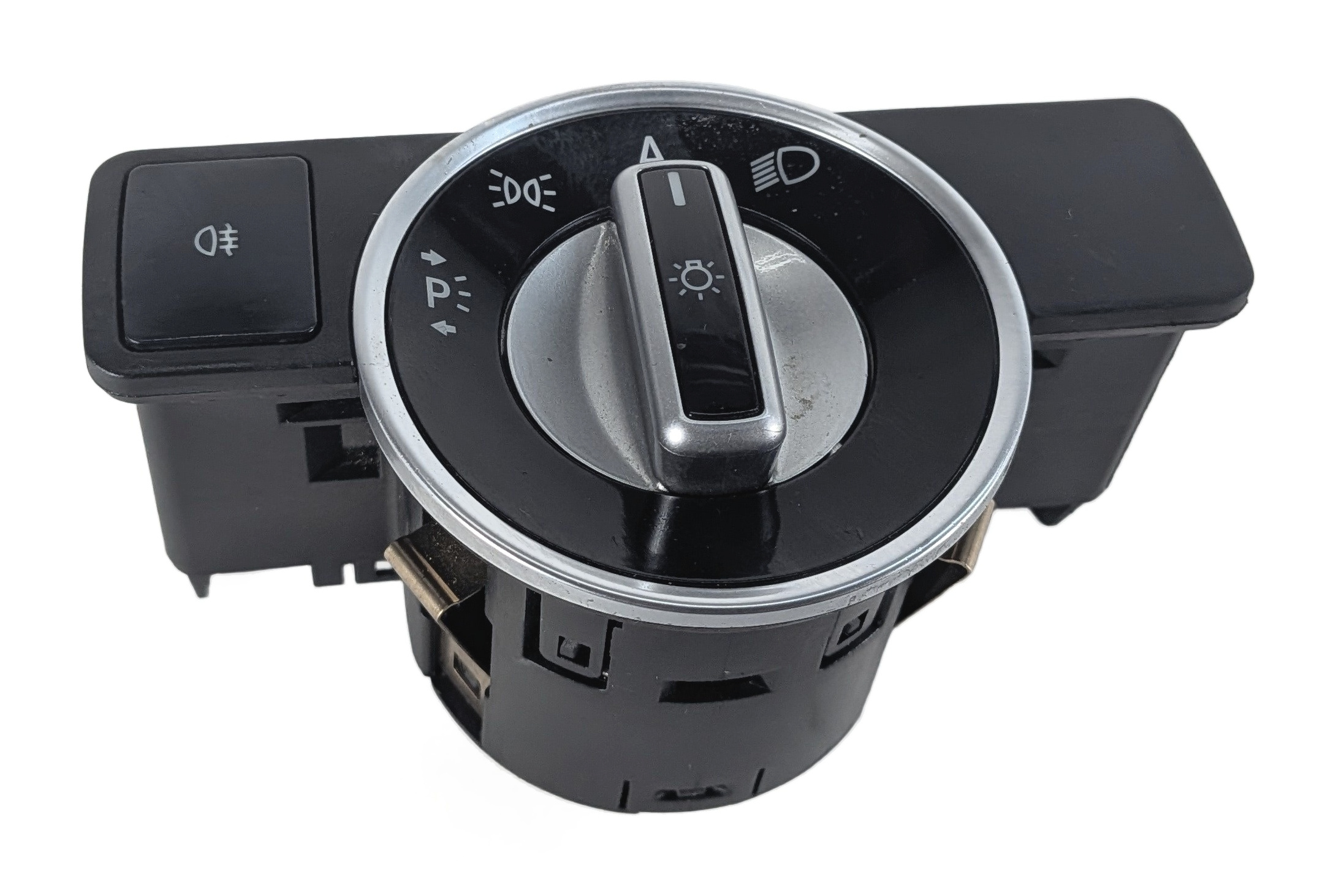 10-15 MERCEDES C CLASS (W204) HEADLIGHT SWITCH KNOB (w/o daytime running lights) — exact item pictured