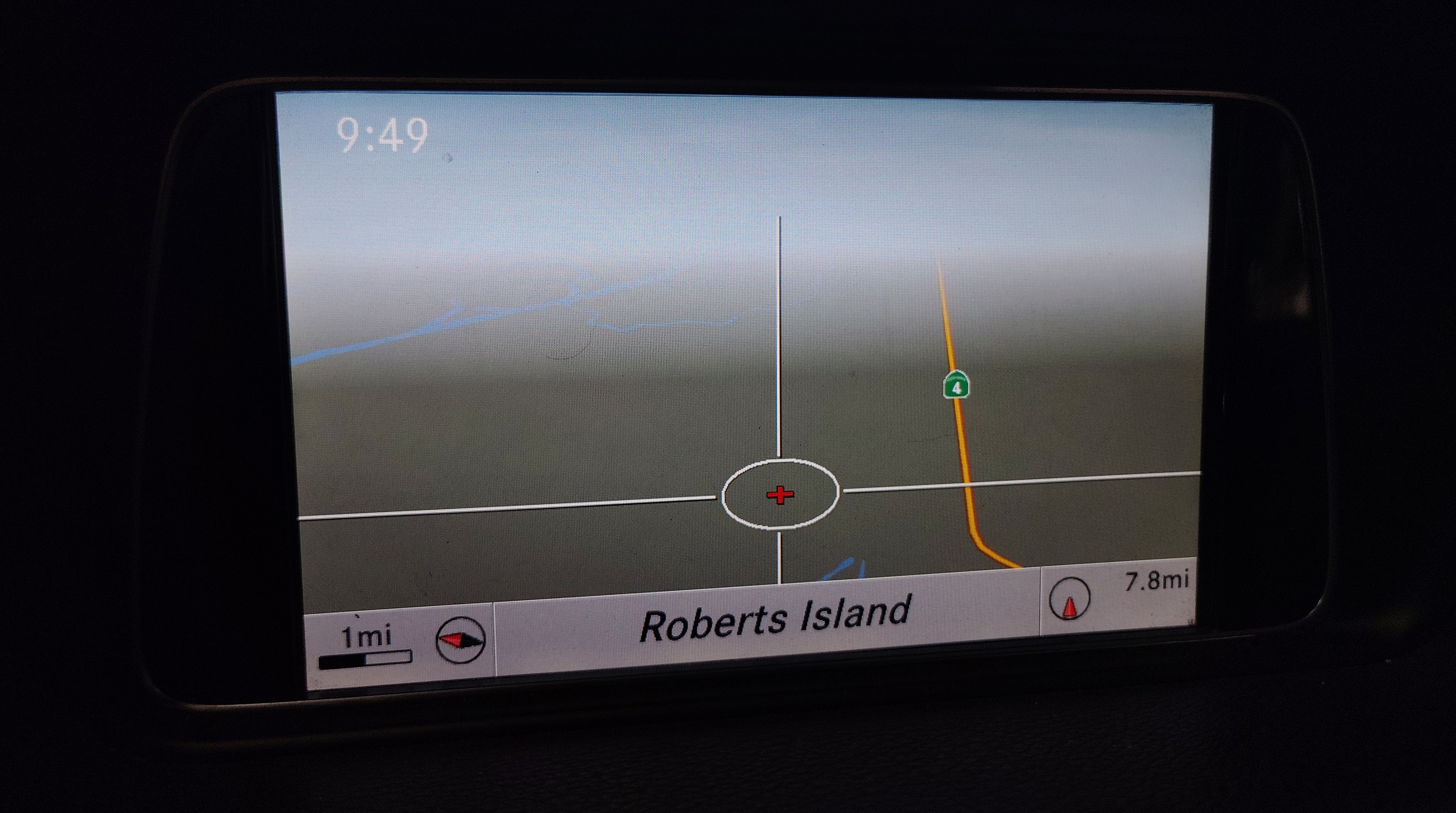 14-15 MERCEDES E-CLASS (A207 C207 W212) GPS NAVIGATION INFORMATION MEDIA SCREEN — exact item pictured