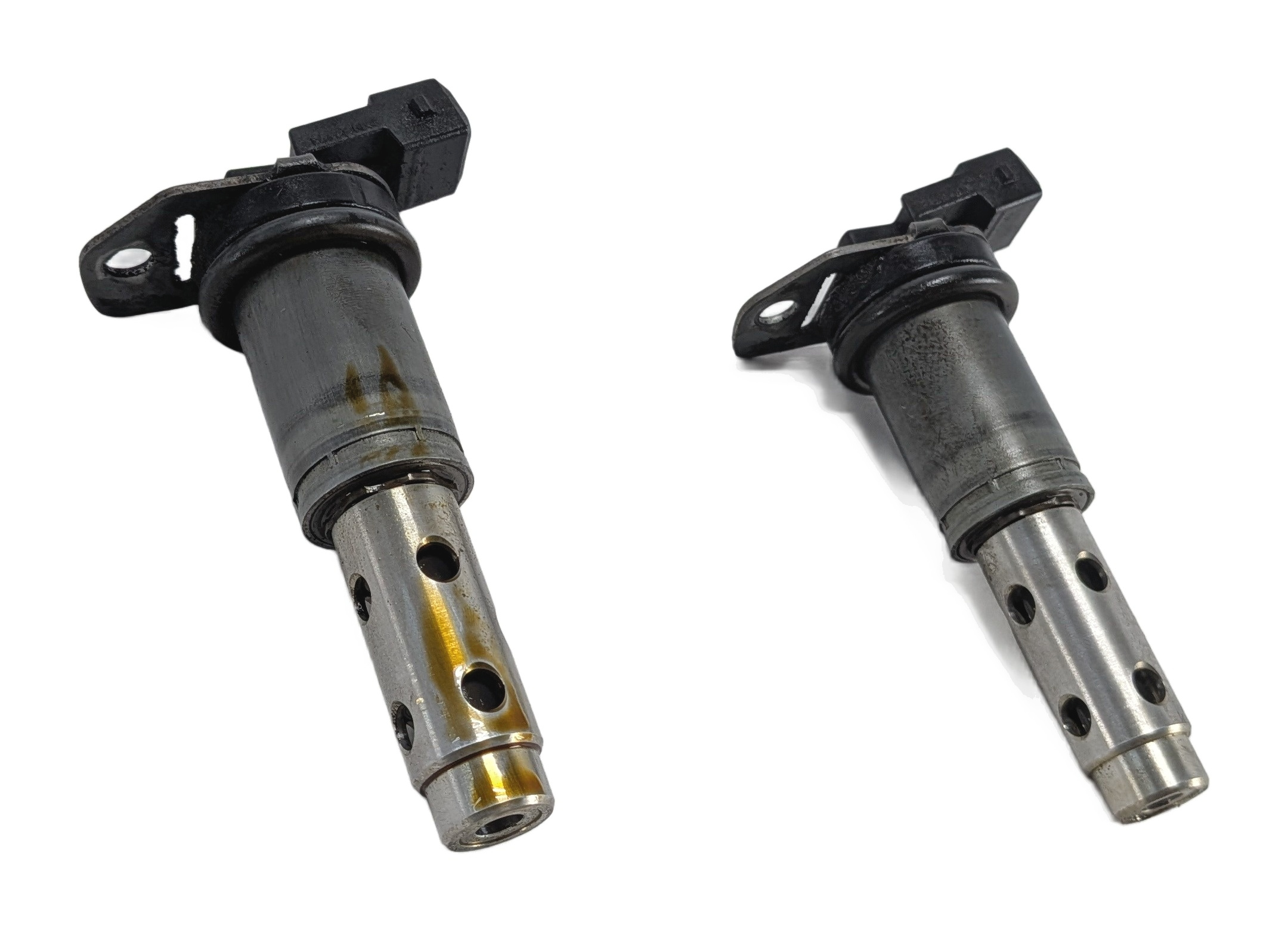 2006 BMW 325i 330i 525i 530i Z4 (E90 E60 E85) 3.0L (N52) VANOS SOLENOID SET/2 — exact item pictured