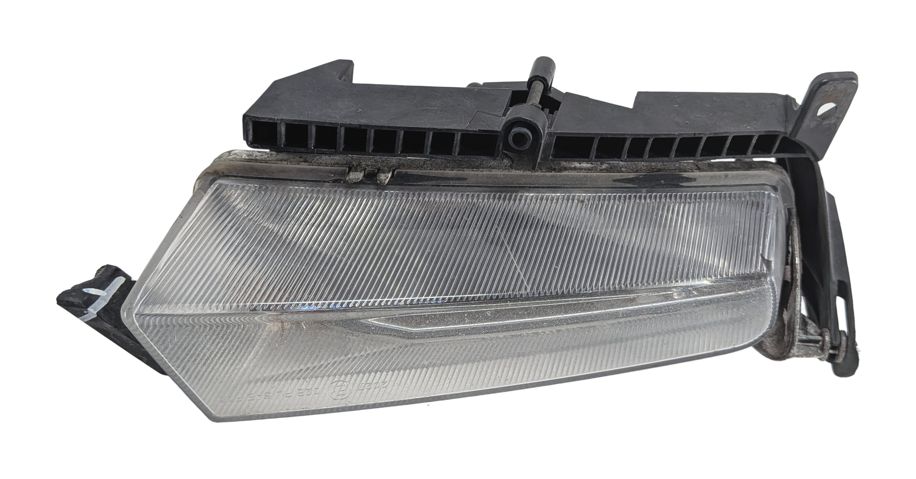 2006-2008 BMW Z4 (E85) 3.0L RIGHT FRONT PASSENGER FOGLIGHT FOG LIGHT LAMP — exact item pictured