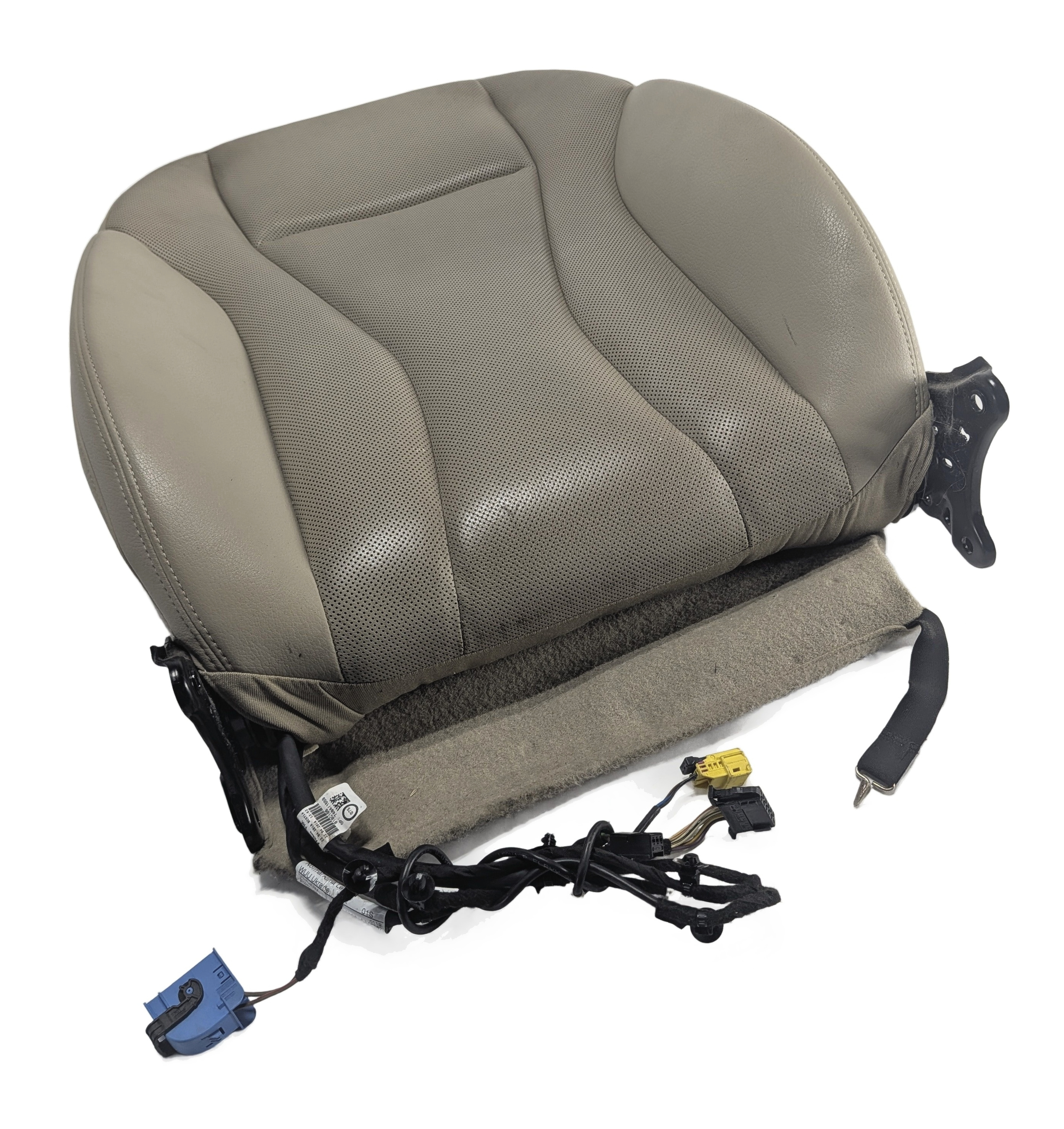 2017 AUDI Q7 (4M) FRONT RIGHT PASSENGER SEAT BACK CUSHION HEATED VENT (Beige) — exact item pictured