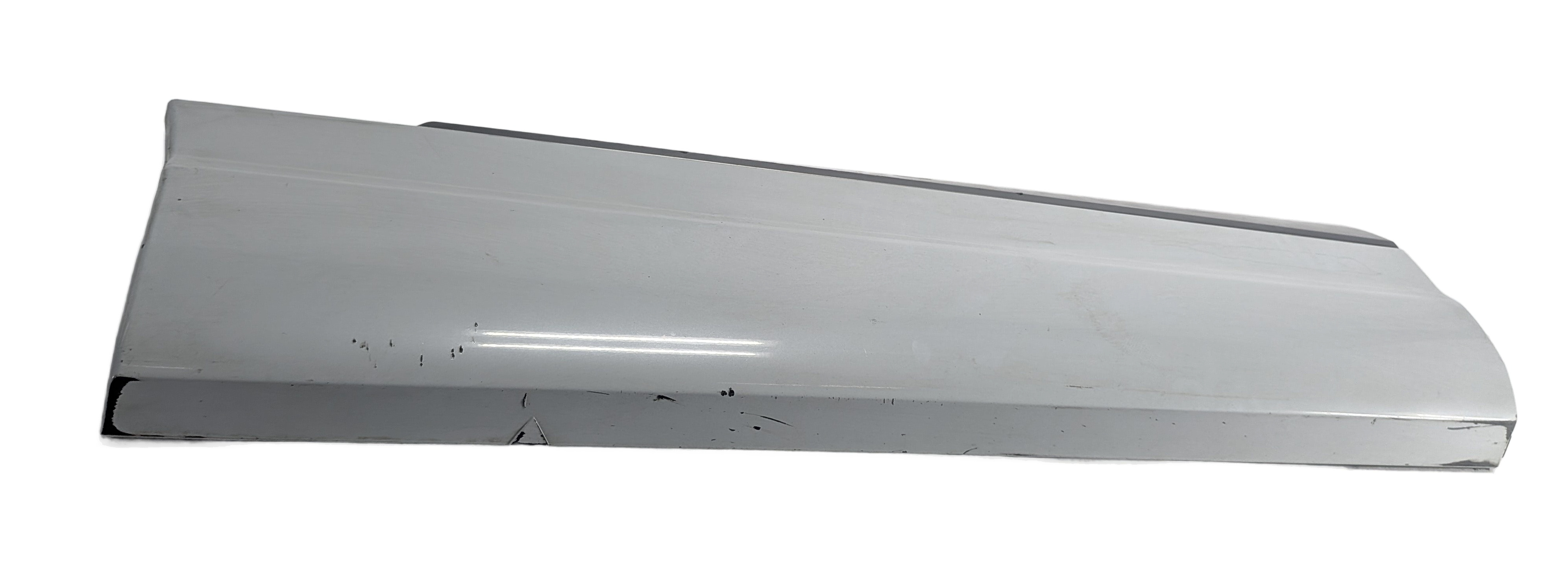 2017-2019 AUDI Q7 (4M) REAR RIGHT DOOR LOWER MOULDING RUNNER TRIM (White) — exact item pictured
