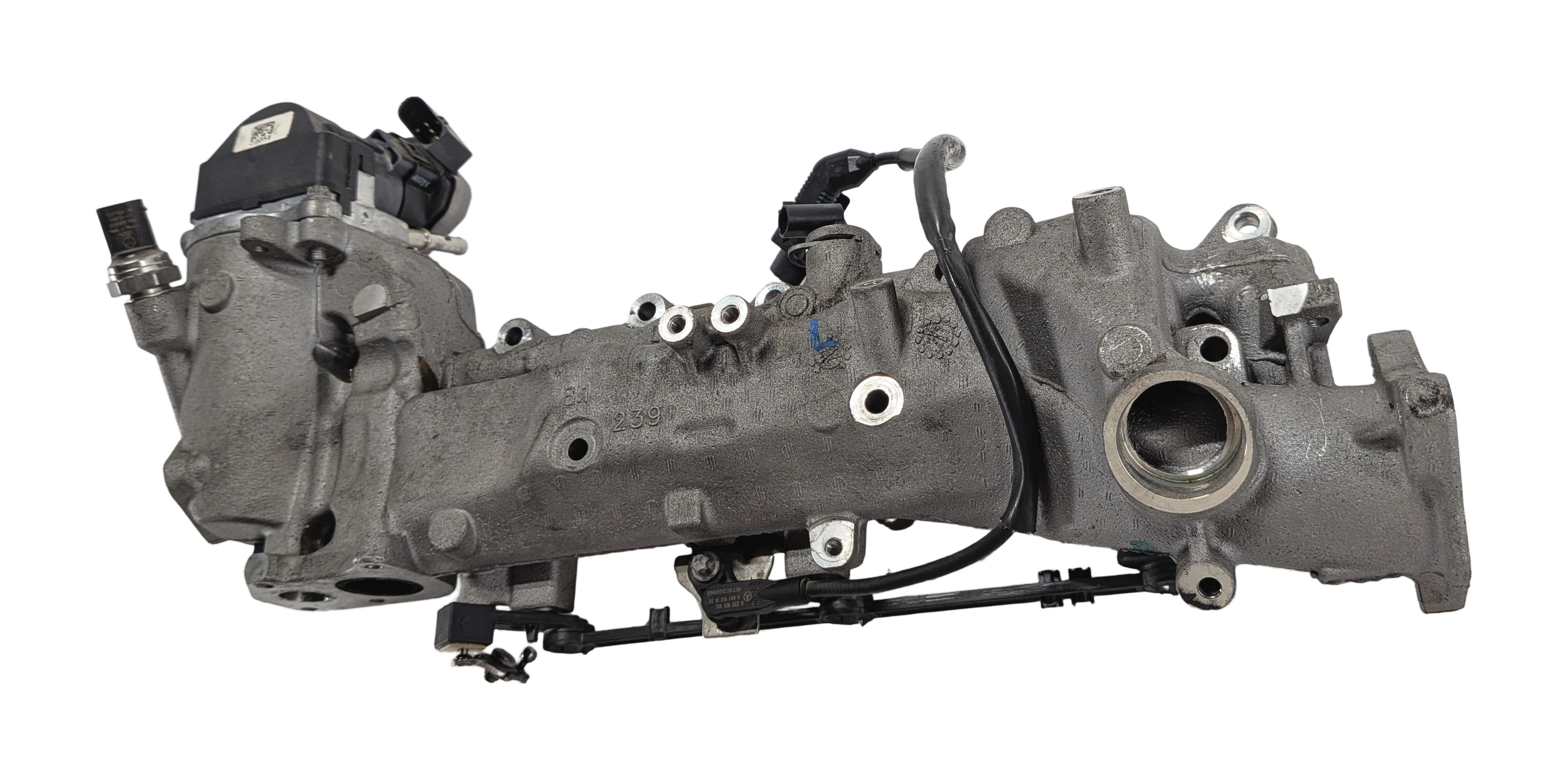 11-13 MERCEDES E350 (W212) 3.0L OM642 DIESEL LEFT DRIVER ENGINE INTAKE MANIFOLD — exact item pictured