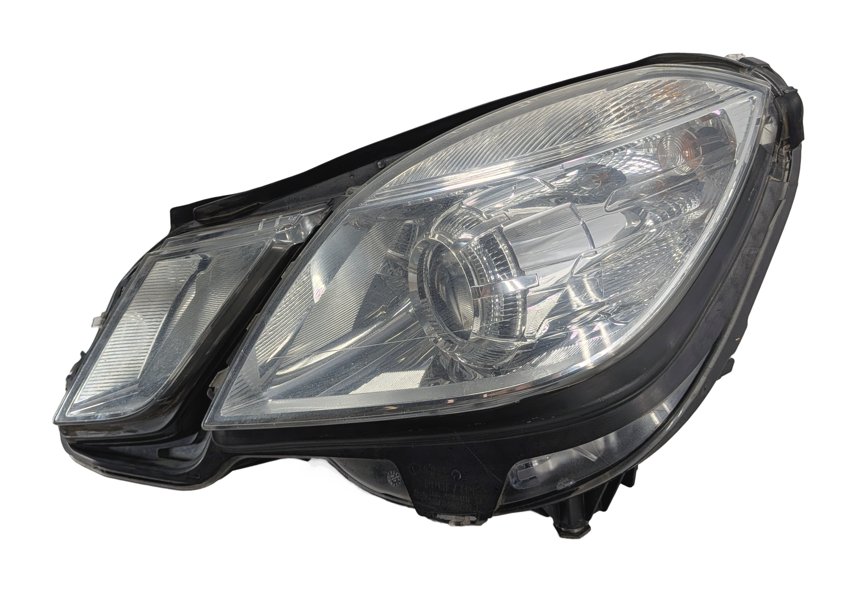 2010-2013 MERCEDES E300 E350 E400 E550 (W212) LEFT DRIVER HALOGEN HEADLIGHT LAMP — exact item pictured