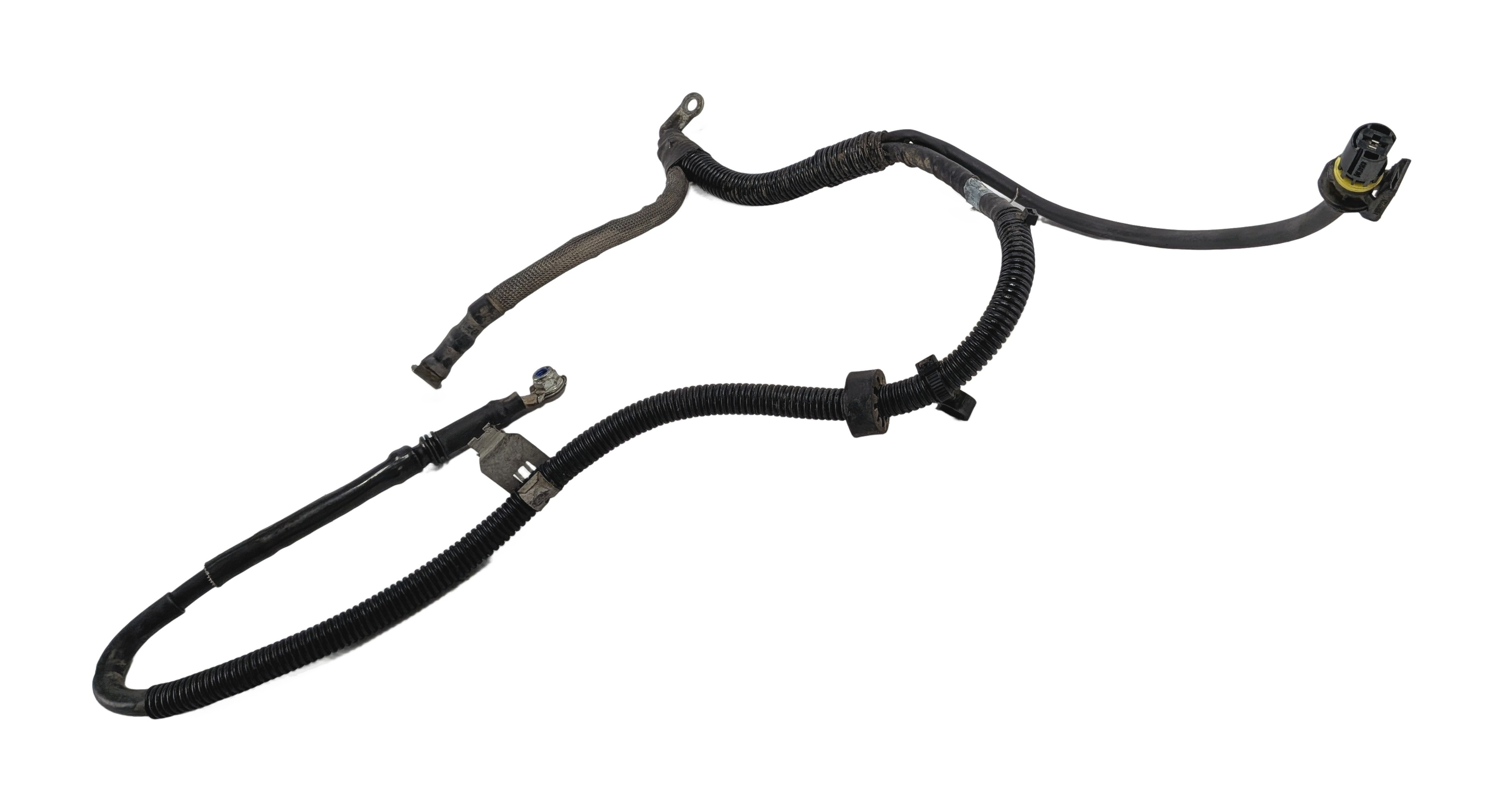2011 MERCEDES E350 (W212) 3.0L BATTERY ALTERNATOR STARTER CABLE WIRE TERMINAL — exact item pictured