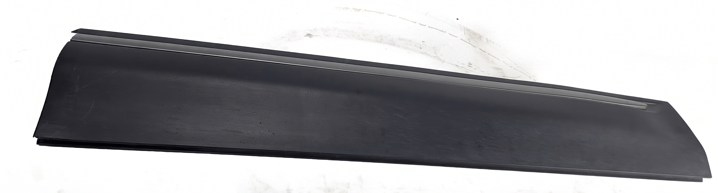 12-19 RANGE ROVER EVOQUE L538 FRONT RIGHT PASSENGER EXTERIOR LOWER DOOR TRIM — exact item pictured