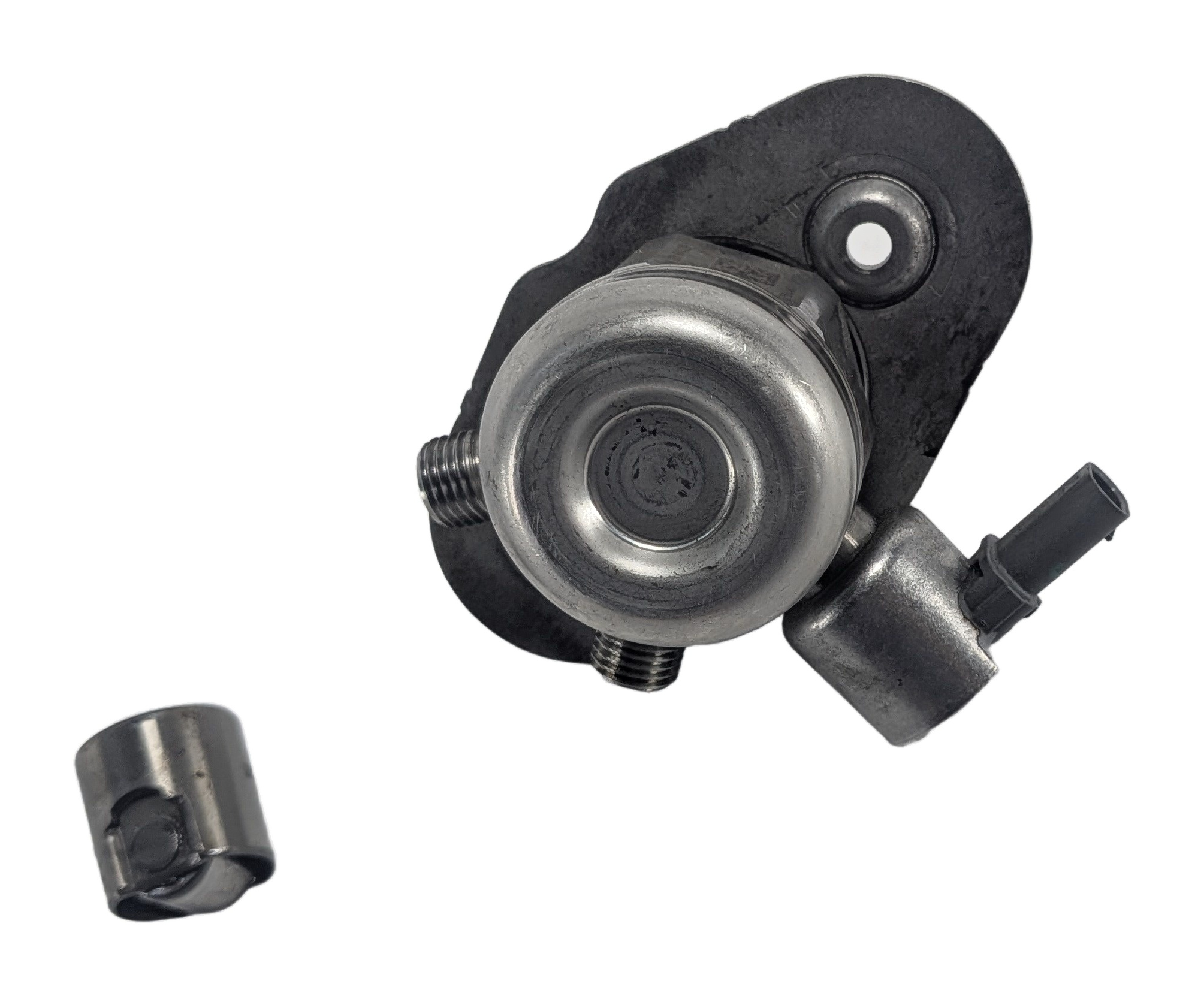 12-18 BMW 228i 320i 328i 428i 528i X1 X3 X4 X5 Z4 - 2.0L HIGH PRESSURE FUEL PUMP — exact item pictured