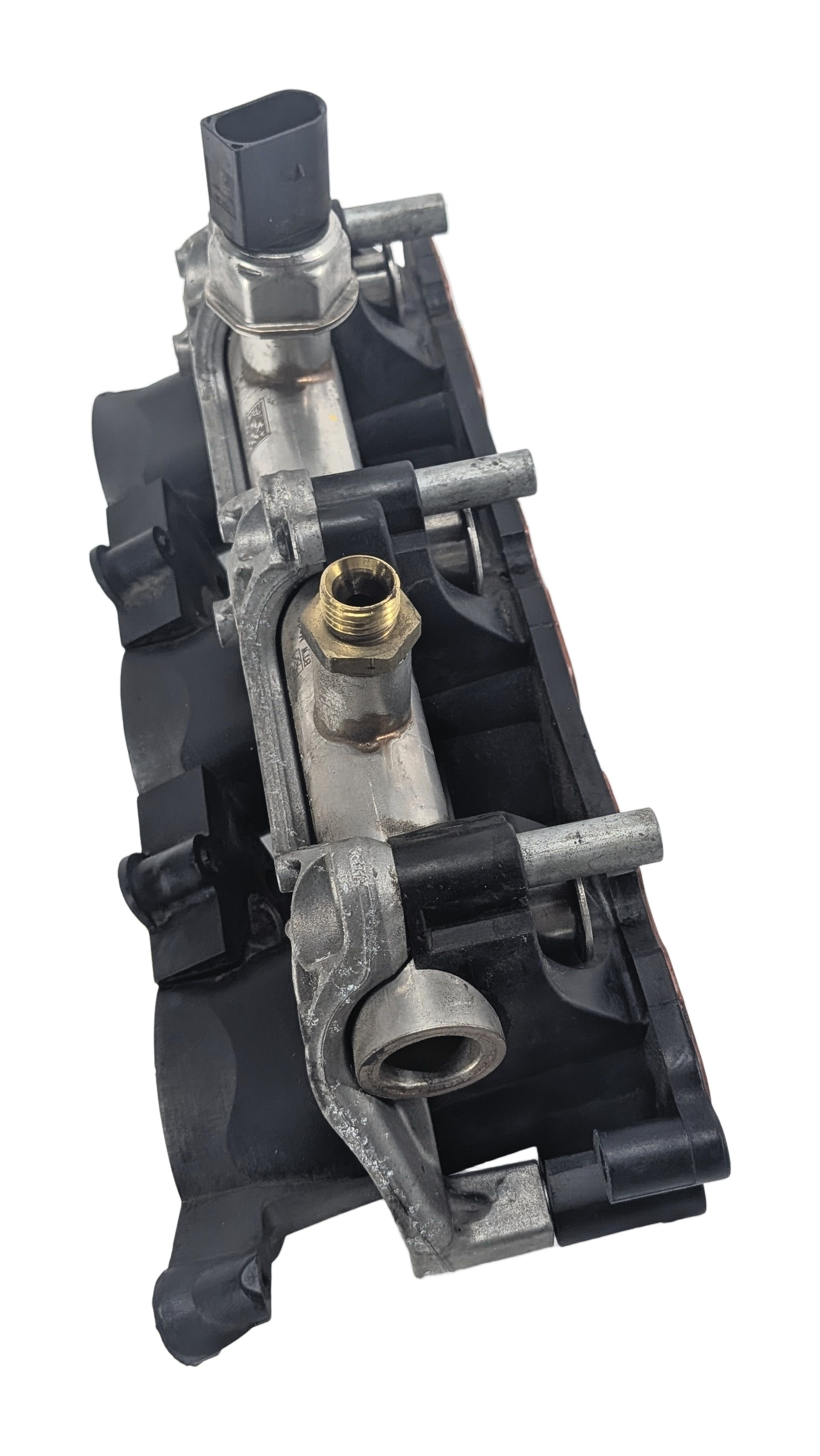 2010 AUDI Q5 (B8 8R) 3.2L (CALB) ENGINE LEFT LOWER INTAKE MANIFOLD w/FUEL RAIL — exact item pictured