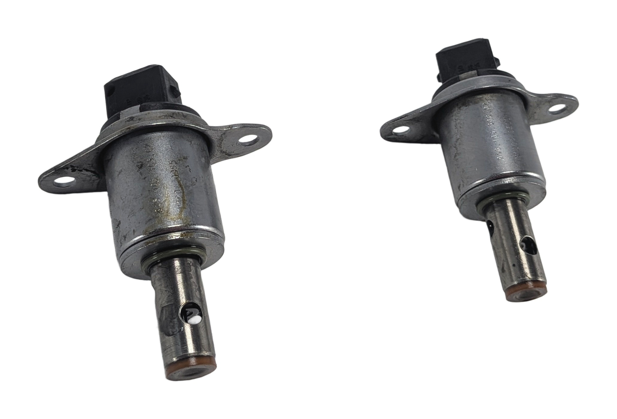 2010 PORSCHE CAYENNE 955 957 4.8L M48.01 ENGINE CAMSHAFT ADJUSTER SOLENOID SET/2 — exact item pictured