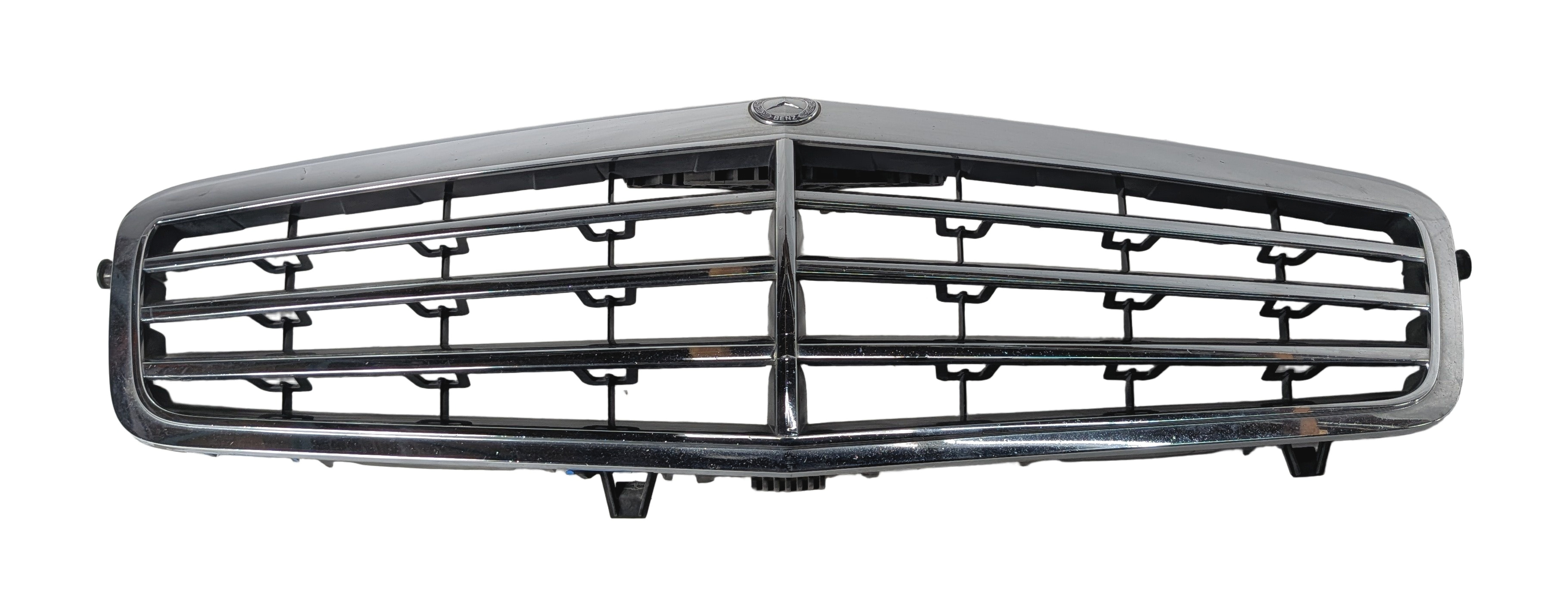 2010-2013 MERCEDES E300 E350 E400 E550 E63 AMG (W212) FRONT UPPER HOOD GRILLE — exact item pictured