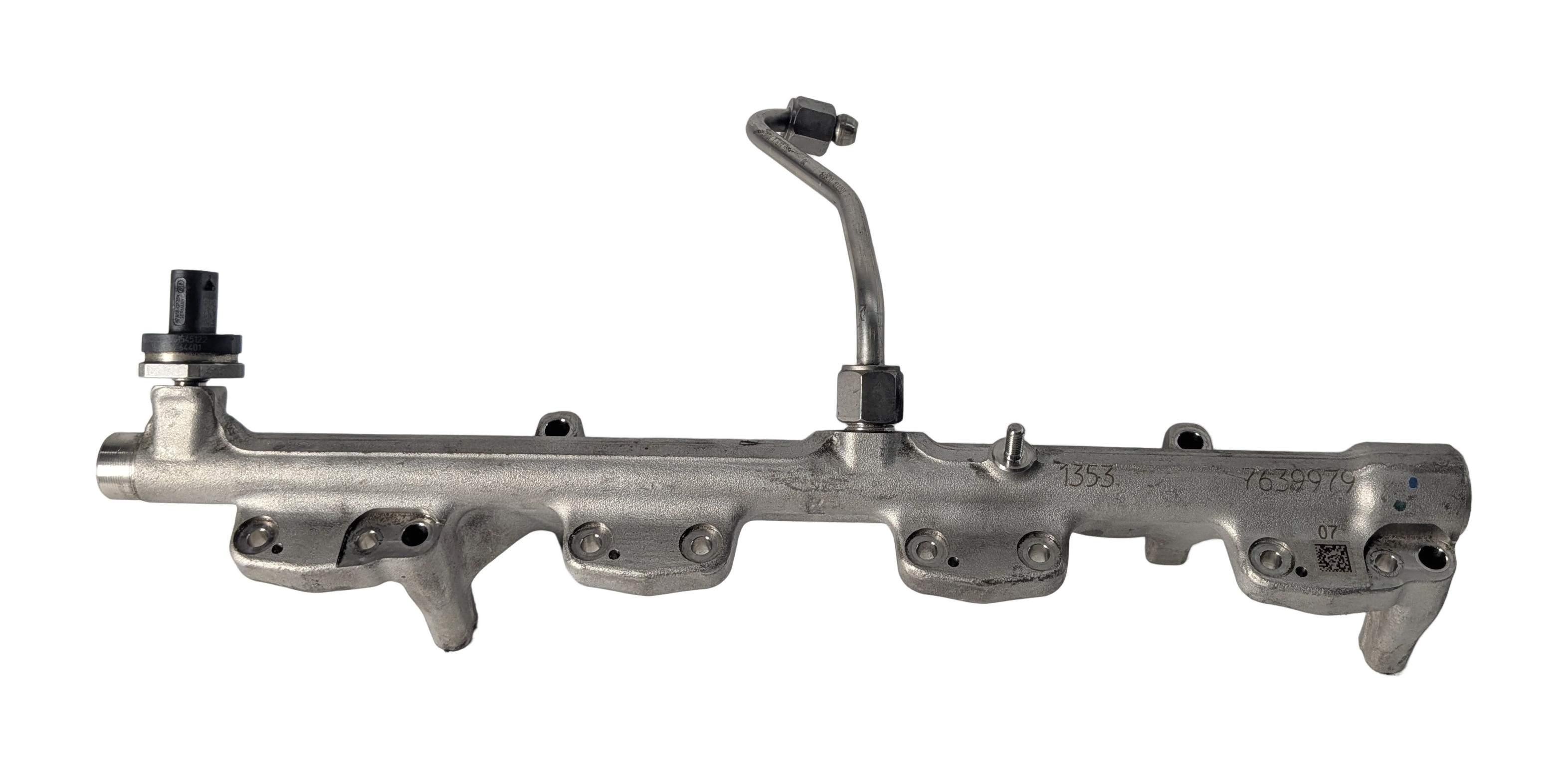 2016-2017 BMW 330E (F30) 2.0L B48 ENGINE HIGH PRESSURE FUEL RAIL w/SENSOR — exact item pictured