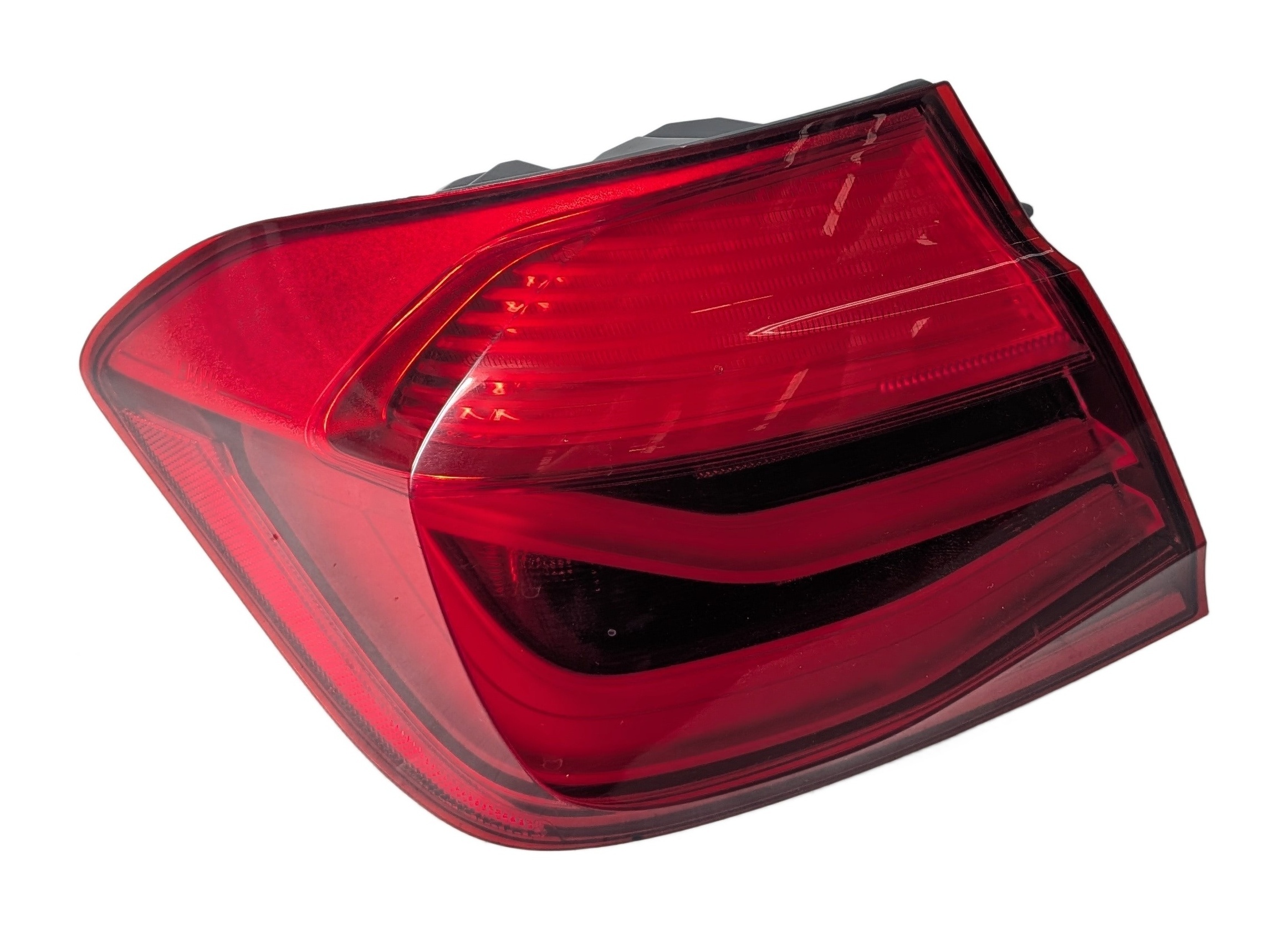 16-18 BMW 3-SERIES (F30) SEDAN REAR LEFT OUTER LED TAILLIGHT BRAKE LIGHT LAMP — exact item pictured