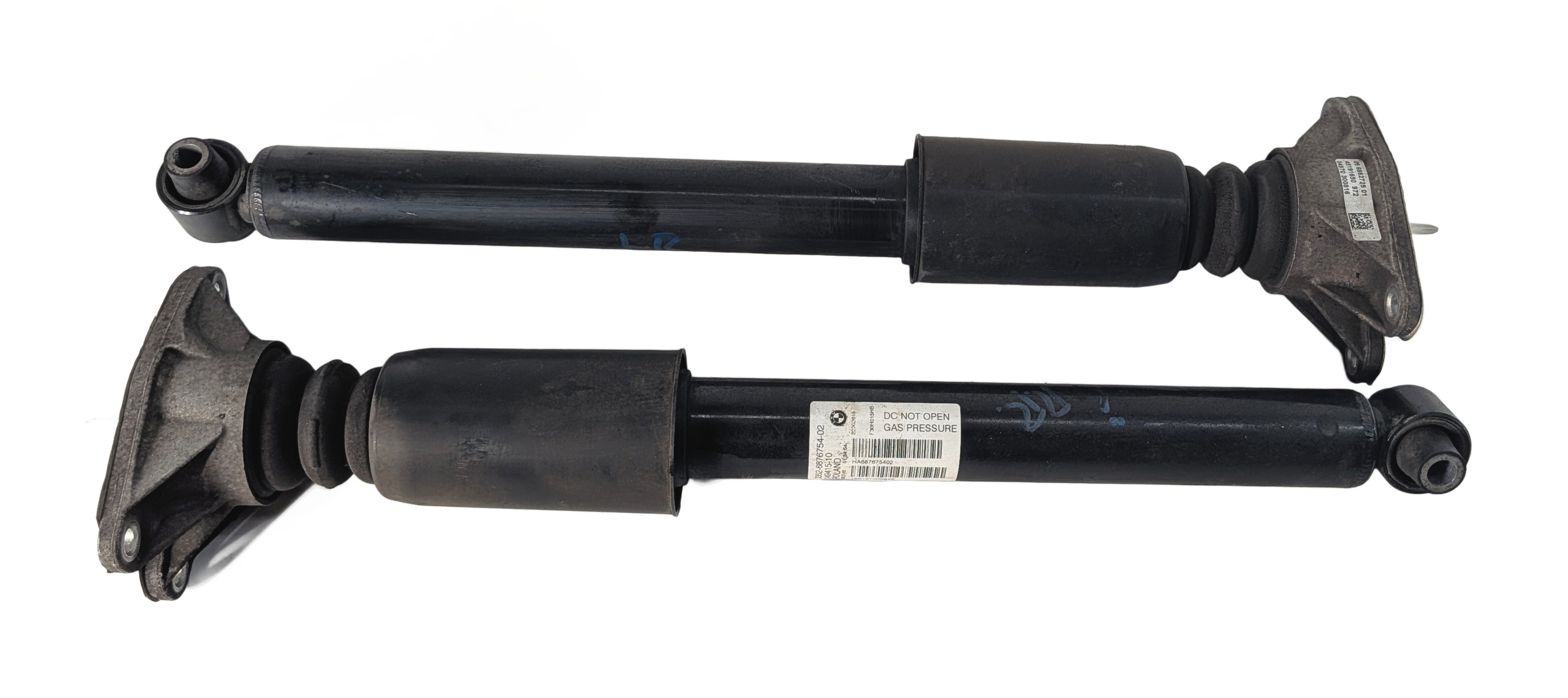 2017 BMW 330E (F30) REAR LEFT/RIGHT SHOCK ABSORBER SET/2 RWD STANDARD w/MOUNTS — exact item pictured
