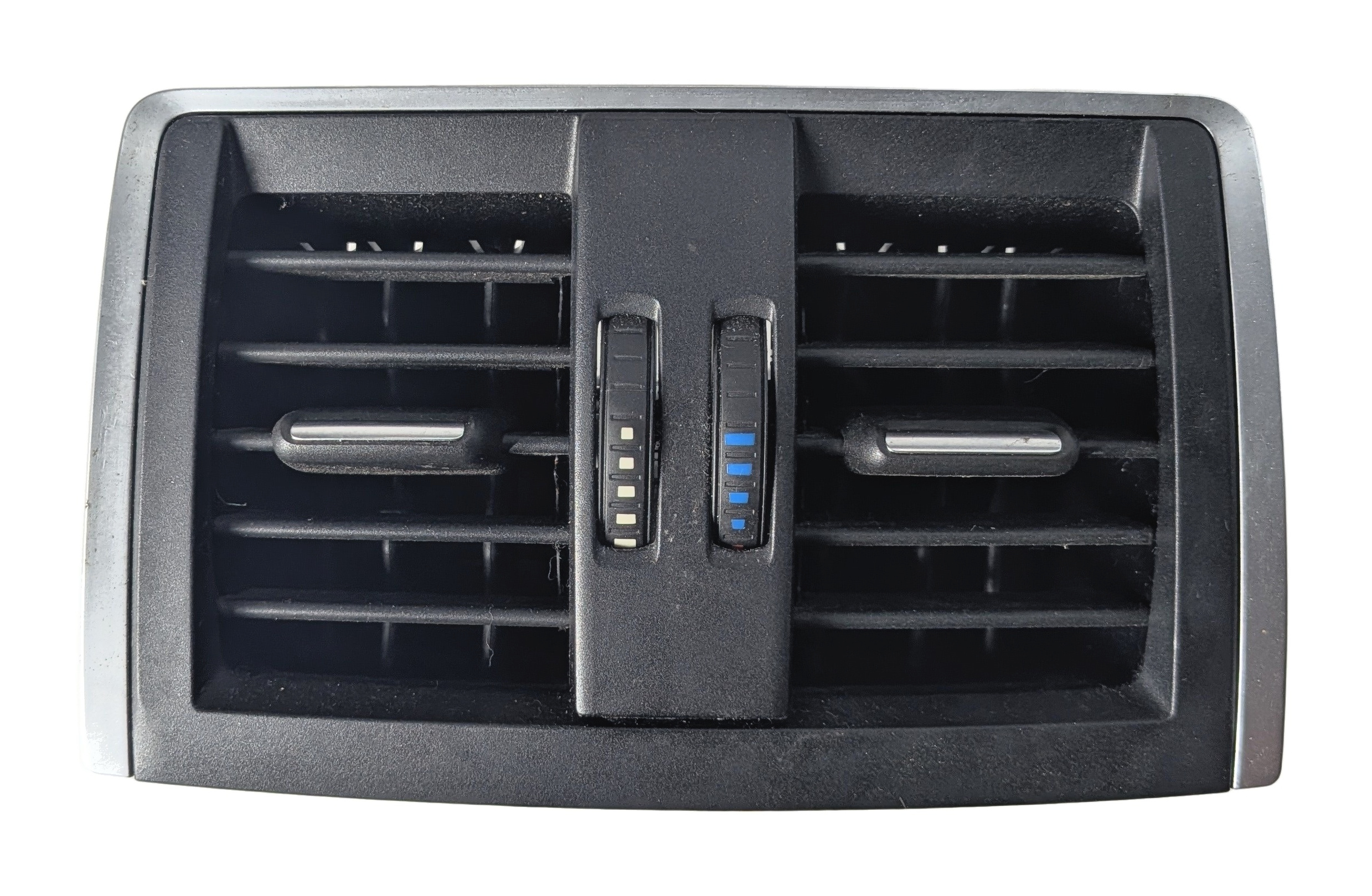 2017 BMW 330E (F30) REAR CENTER CONSOLE HEAT AIR AC VENT (Black) — exact item pictured