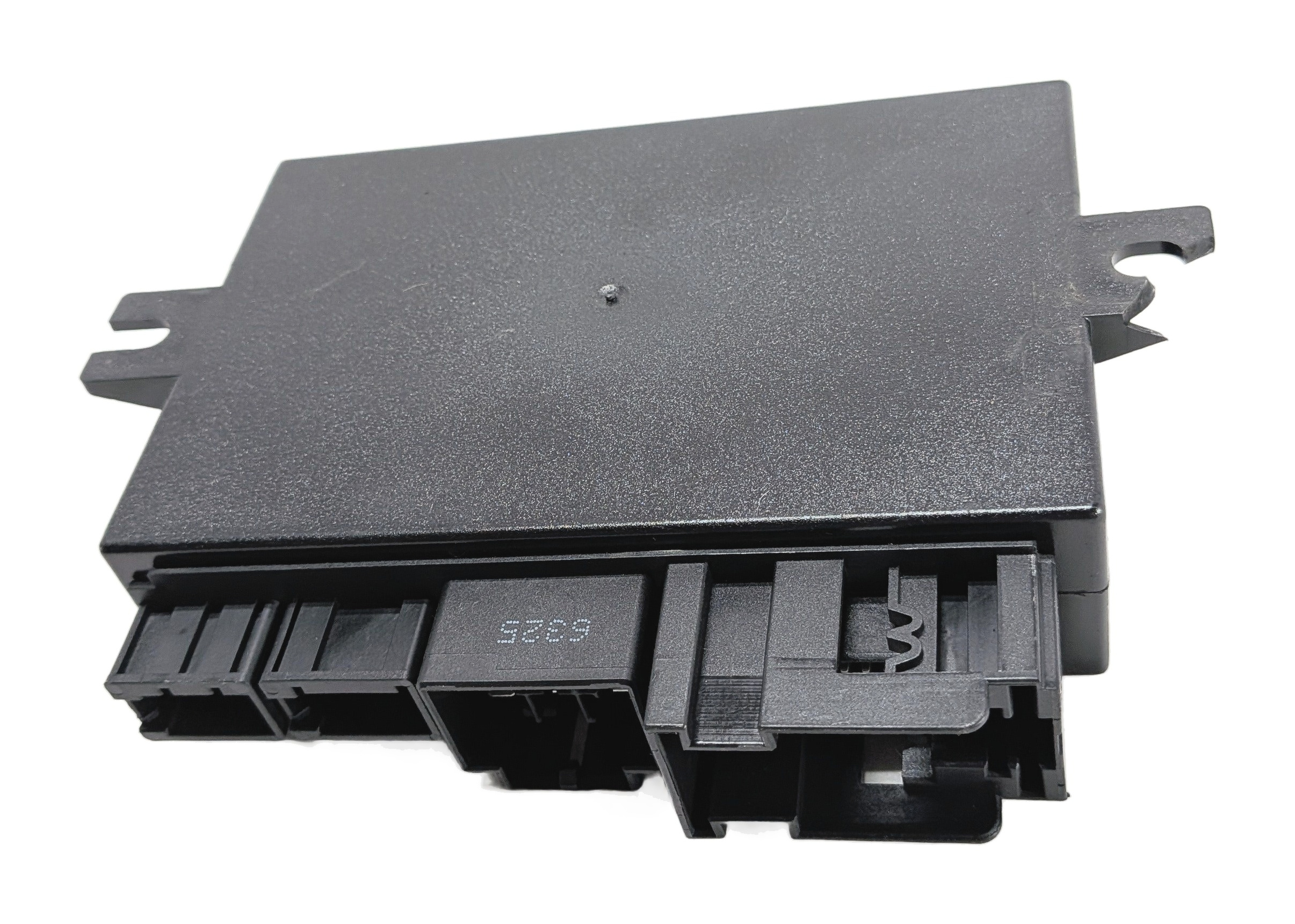 2015-201616 MERCEDES CLA GLE GL350 GL450 GL550 (X166) TOWING CONTROL MODULE — exact item pictured
