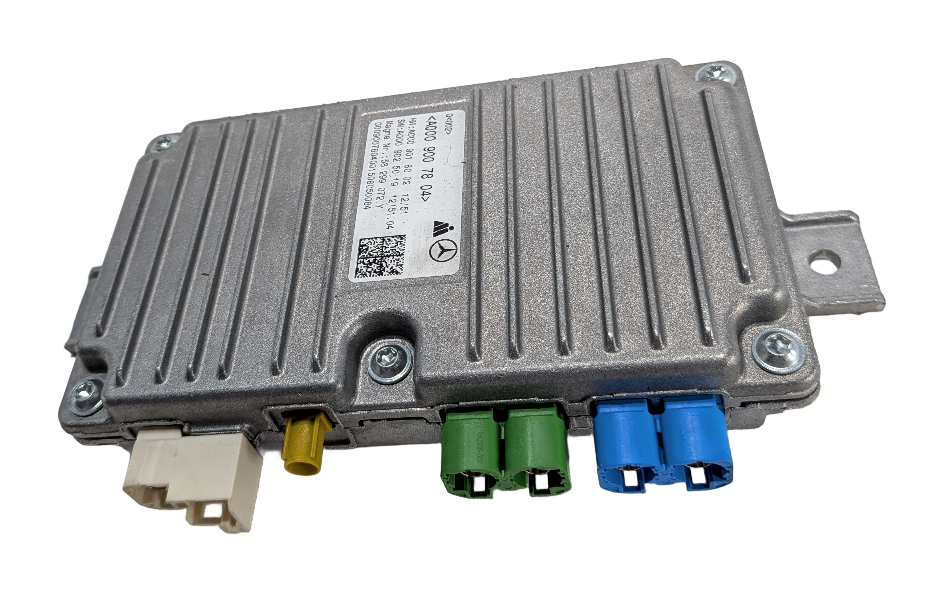 2013-2016 MERCEDES GL ML CLASS (W166 X166) SURROUND VIEW CAMERA CONTROL MODULE — exact item pictured