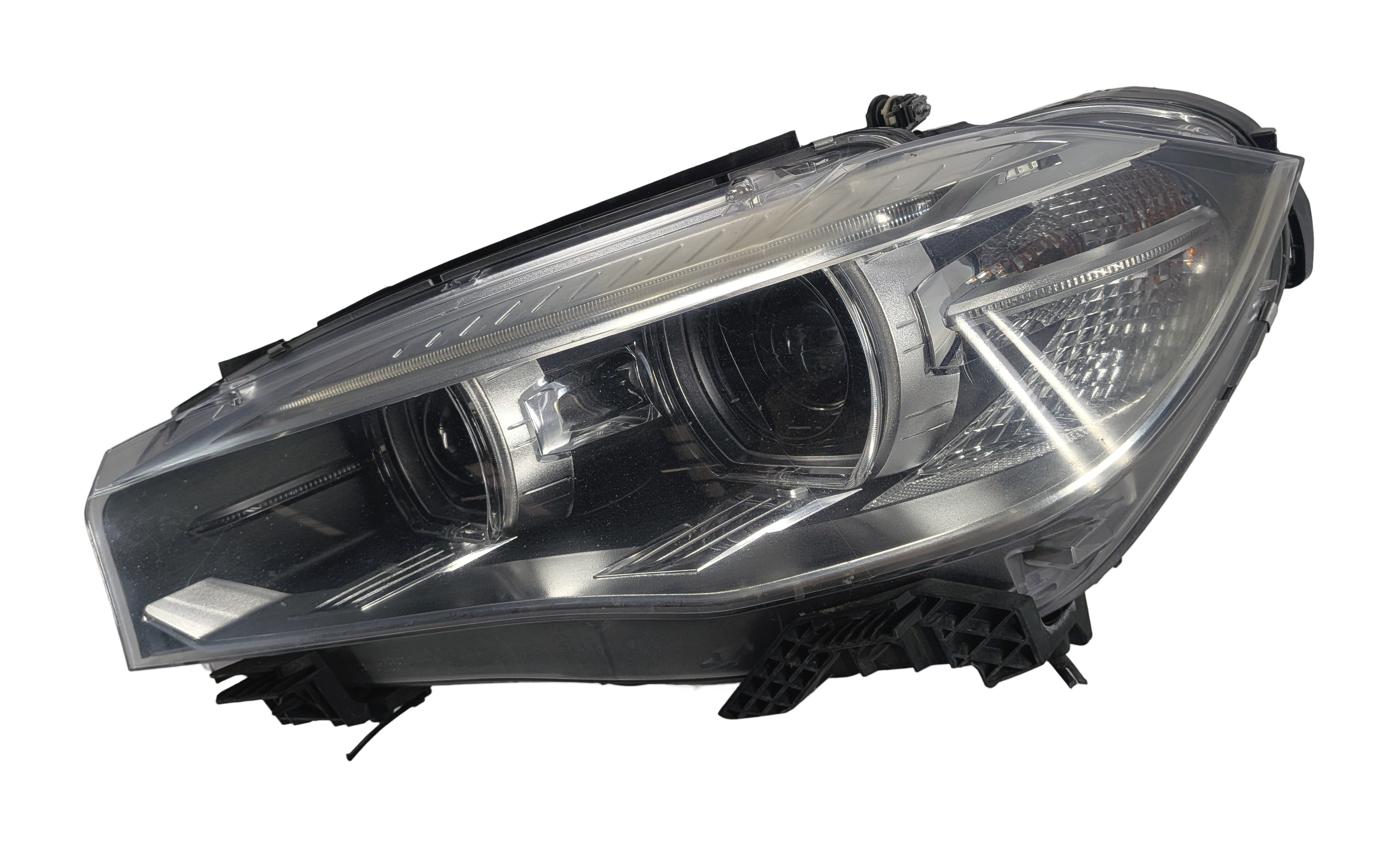 2014-2019 BMW X5 X6 X5M X6M (F15 F16 F85 F86) LEFT XENON HID ADAPTIVE HEADLIGHT — exact item pictured