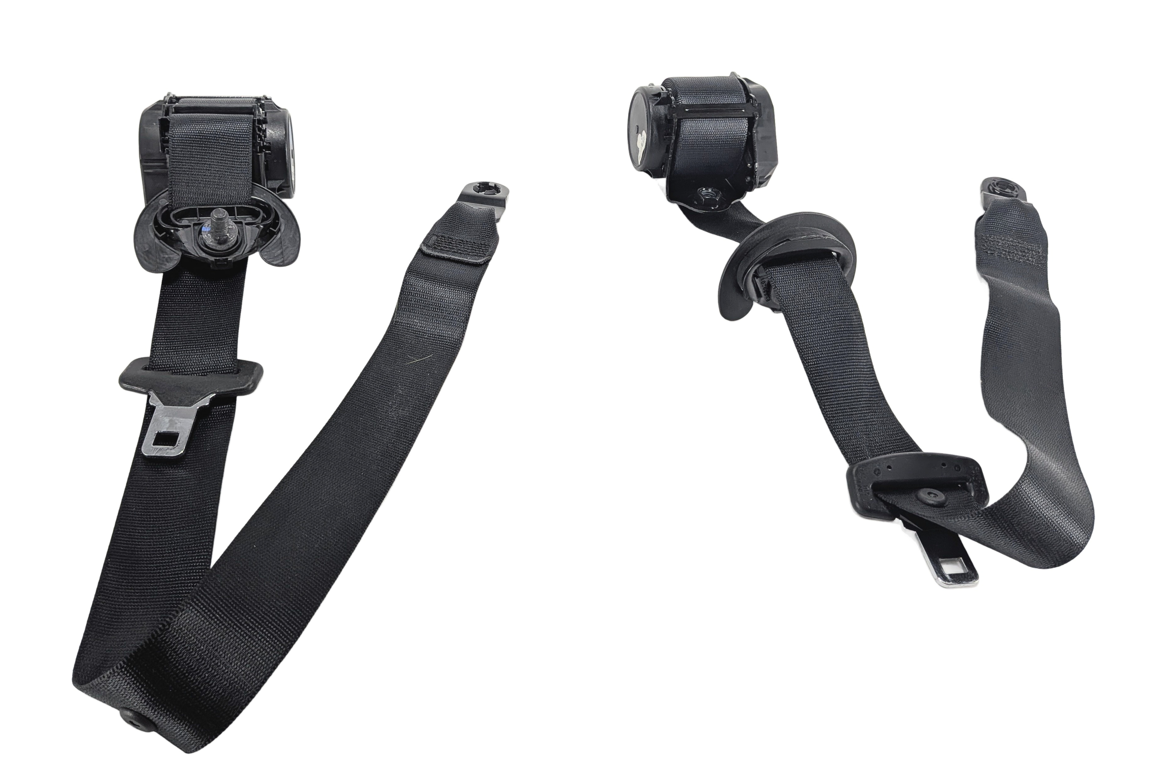 2016 BMW X5 (F15) REAR SEAT SEATBELT RETRACTOR LEFT/RIGHT SET/2 (Black) — exact item pictured