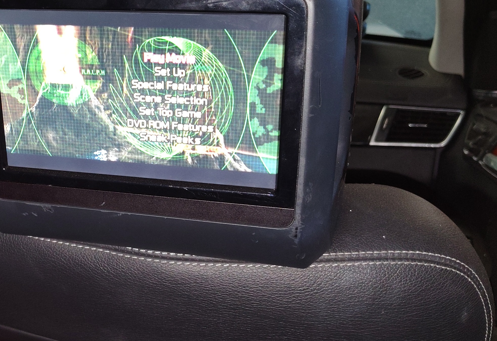 11-19 MERCEDES E GL ML S CLASS REAR LEFT OR RIGHT HEADREST MEDIA VIDEO SCREEN — exact item pictured