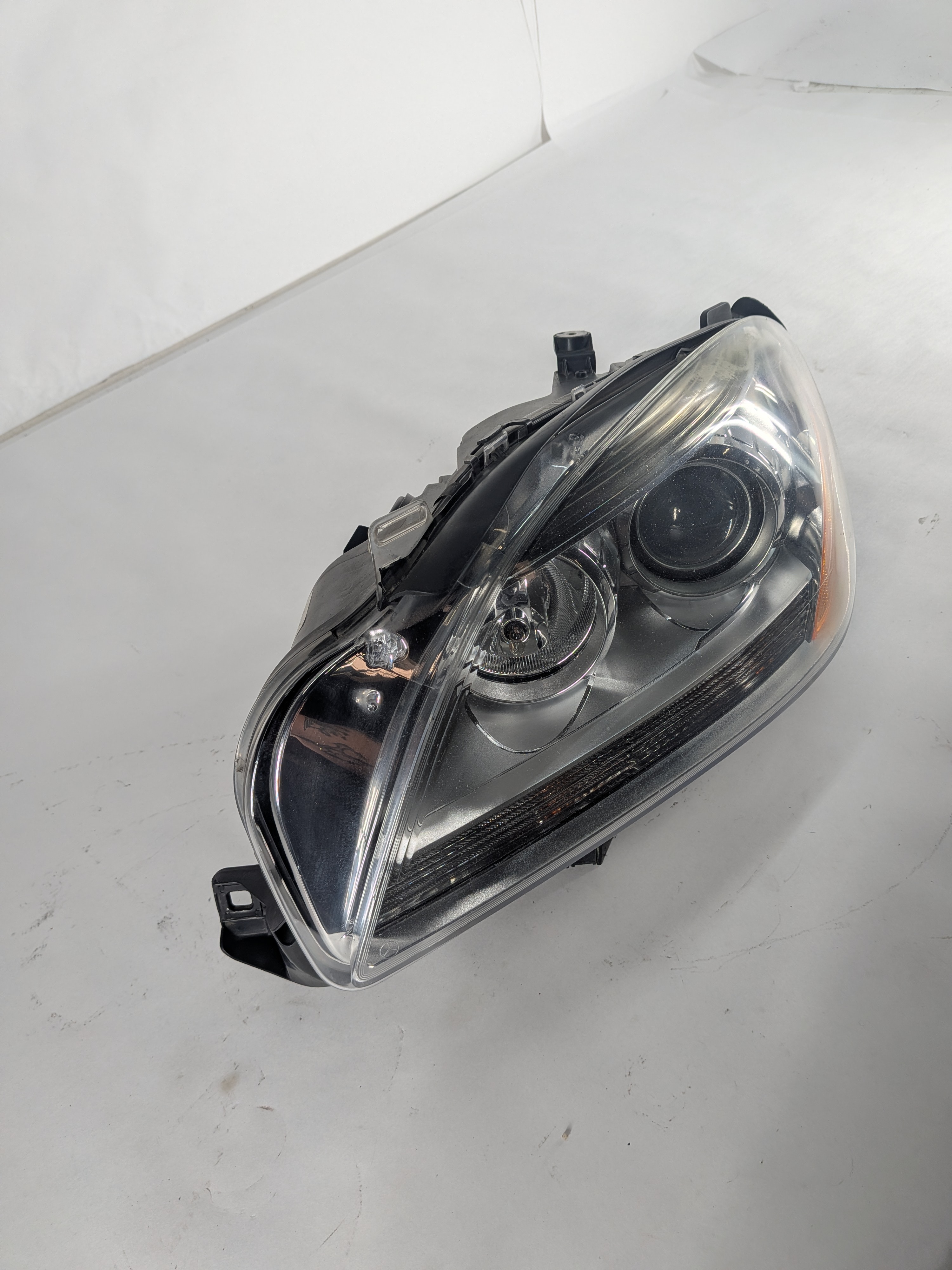 2012-2015 MERCEDES ML250 ML350 ML400 ML550 (W166) LEFT HALOGEN HEADLIGHT LAMP — exact item pictured