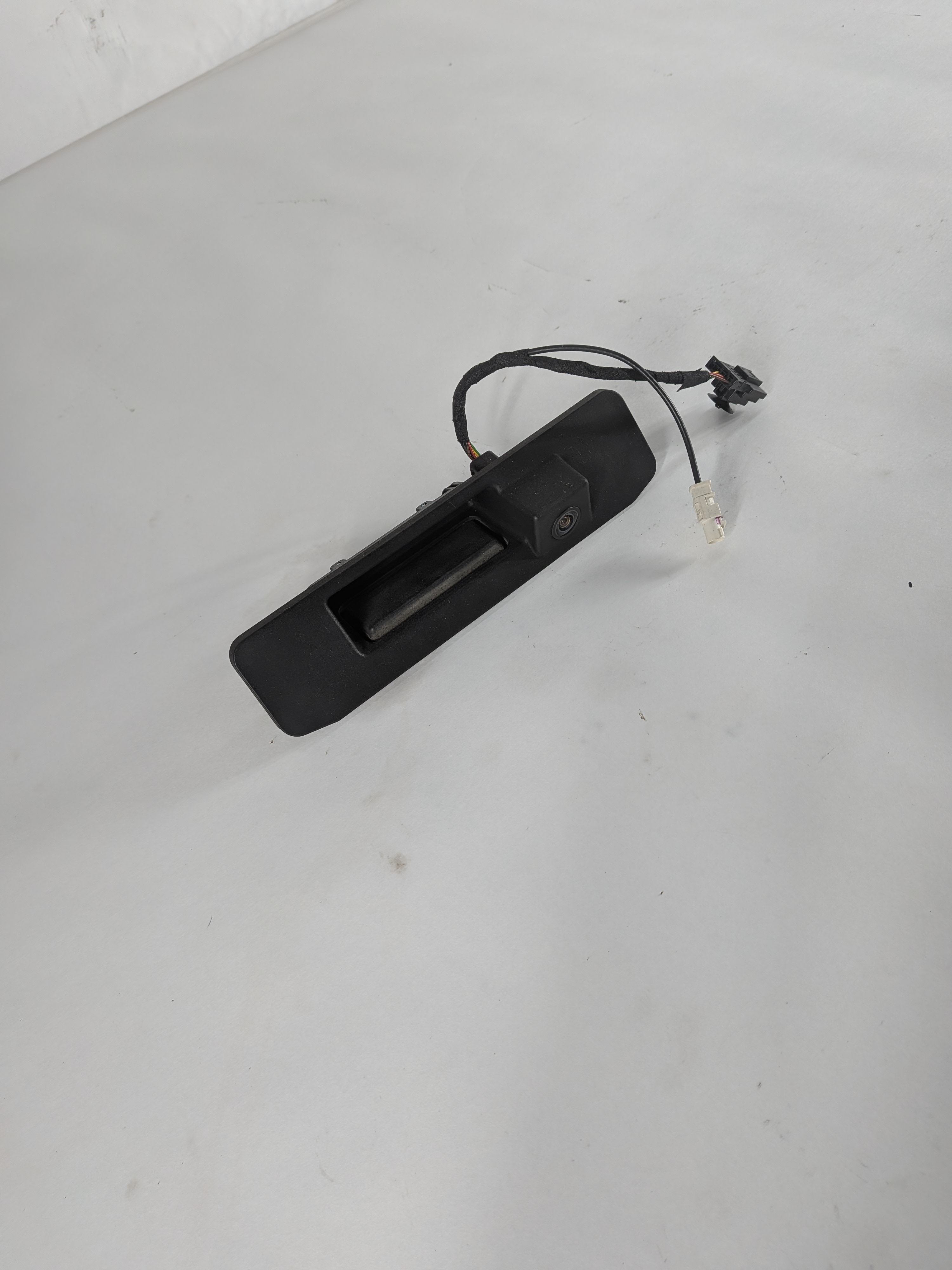 13-16 MERCEDES GL GLK ML SL W166 W231 X166 X204 TRUNK HANDLE w/ REARVIEW CAMERA — exact item pictured