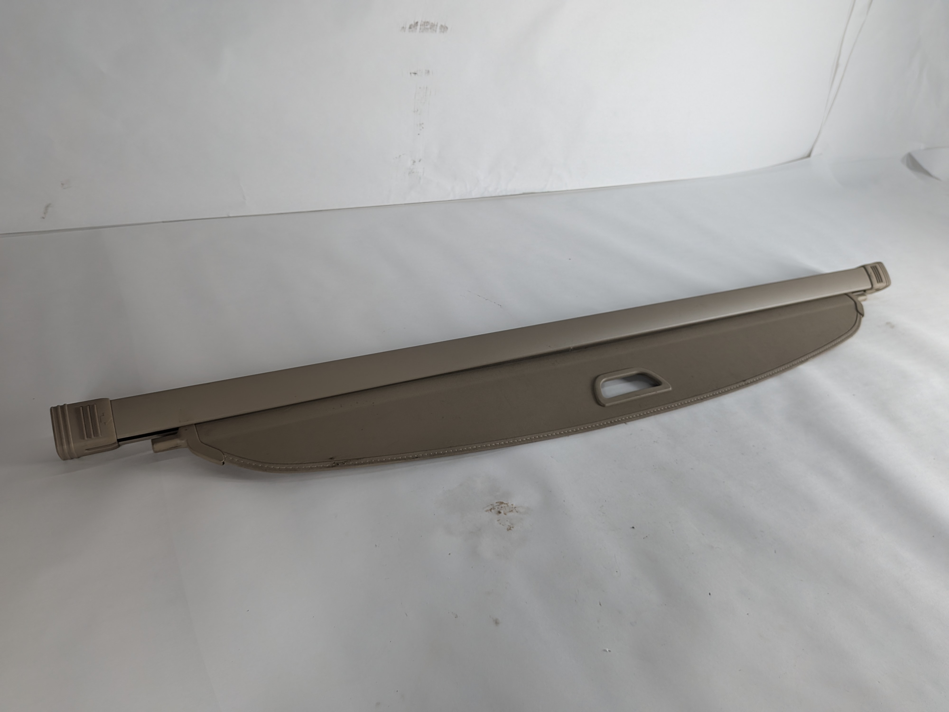 12-19 MERCEDES ML GLE (W166) REAR TRUNK PRIVACY RETRACTABLE CARGO COVER (Beige) — exact item pictured