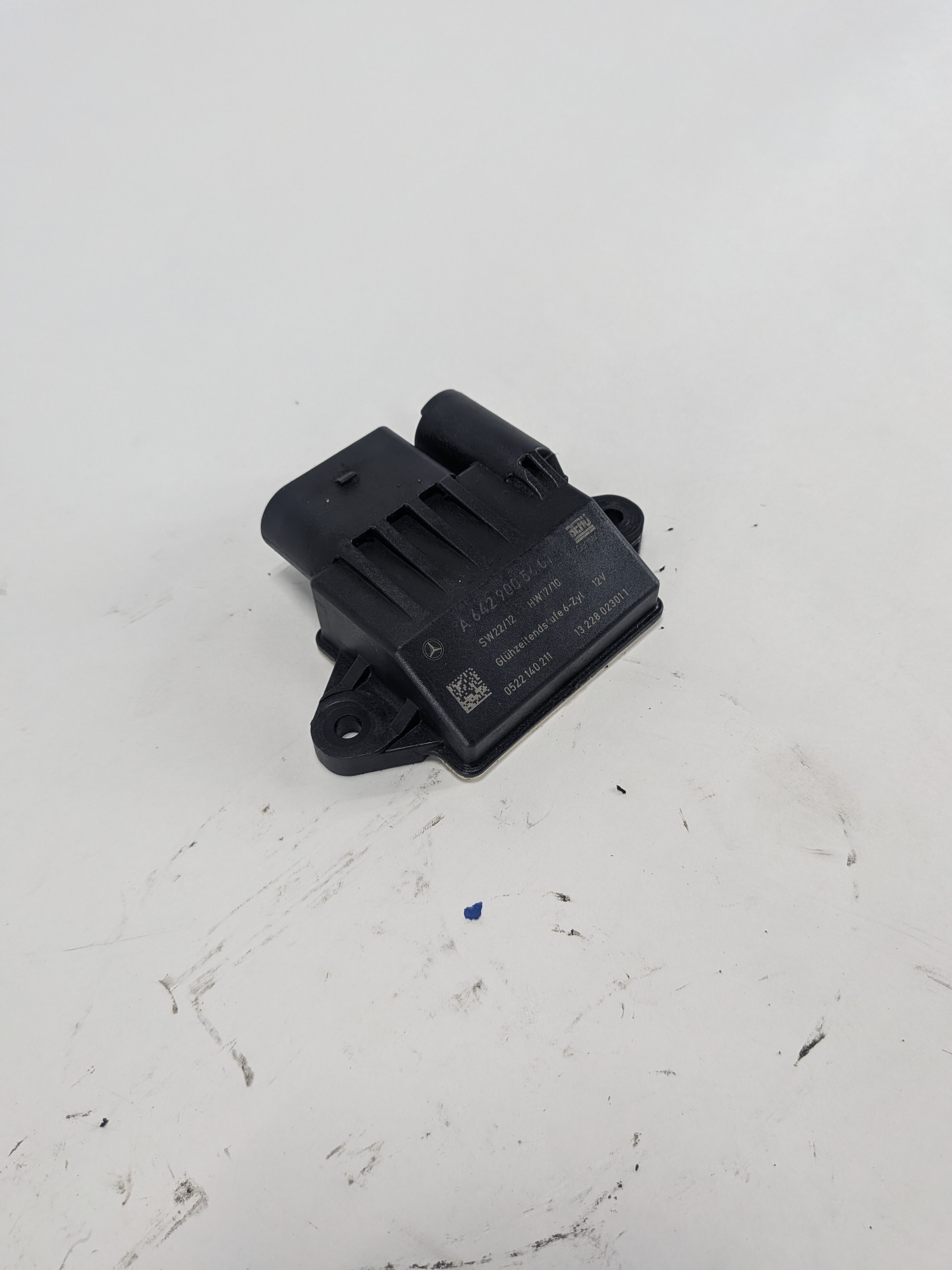 14-17 MB GL350 GLS350D ML350 W166 X166 3.0L OM642 DIESEL GLOW PLUG RELAY MODULE — exact item pictured