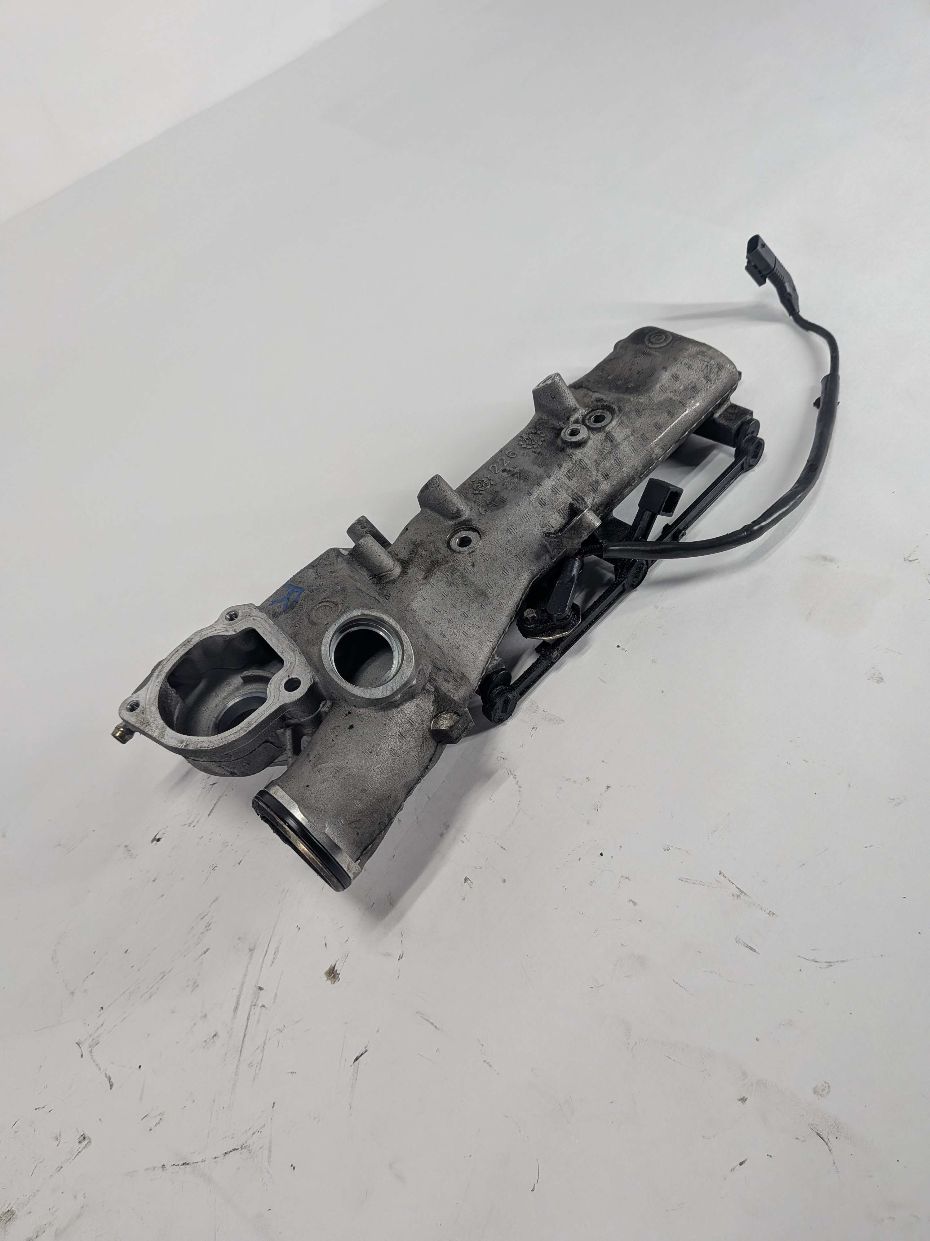 09-17 MERCEDES GL320 GL350 ML320 ML350 E350 3.0L DIESEL RIGHT INTAKE MANIFOLD — exact item pictured