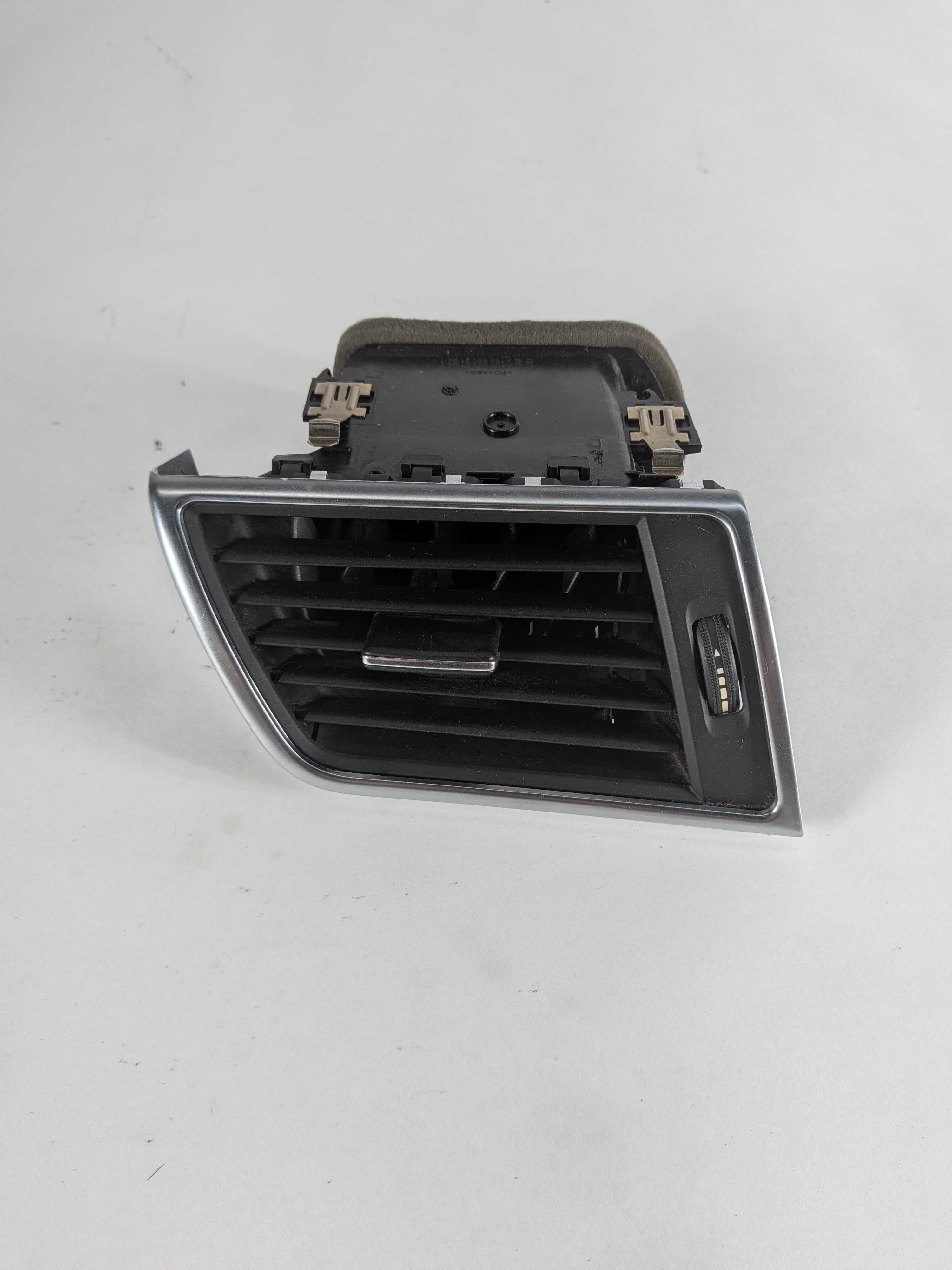 2014 MERCEDES ML350 (W166) FRONT LEFT DRIVER DASH HEAT AIR AC HVAC VENT (Black) — exact item pictured