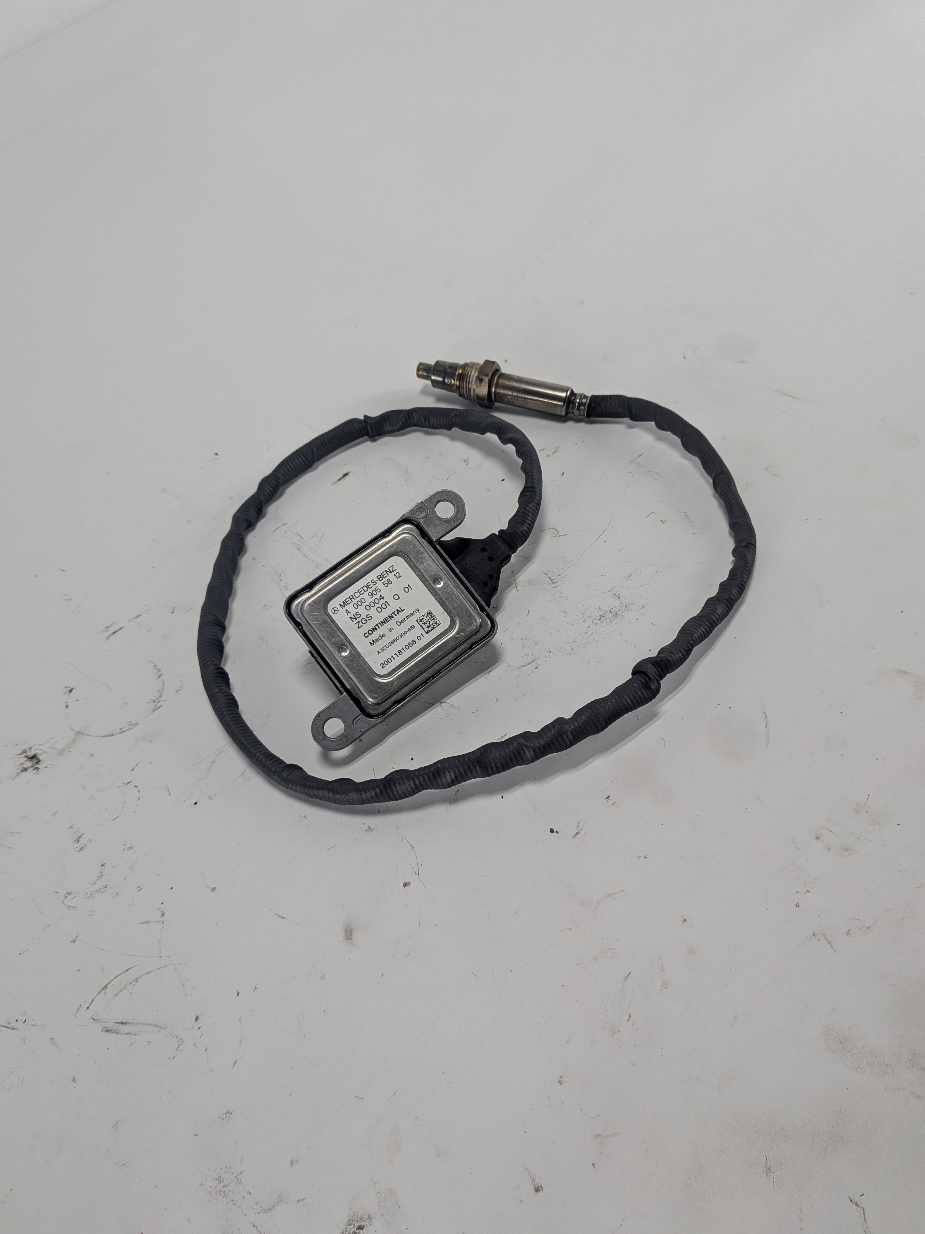 2014 MERCEDES ML350 W166 3.0L 642.826 ENGINE NOX NITROGEN OXIDE O2 SENSOR MODULE — exact item pictured