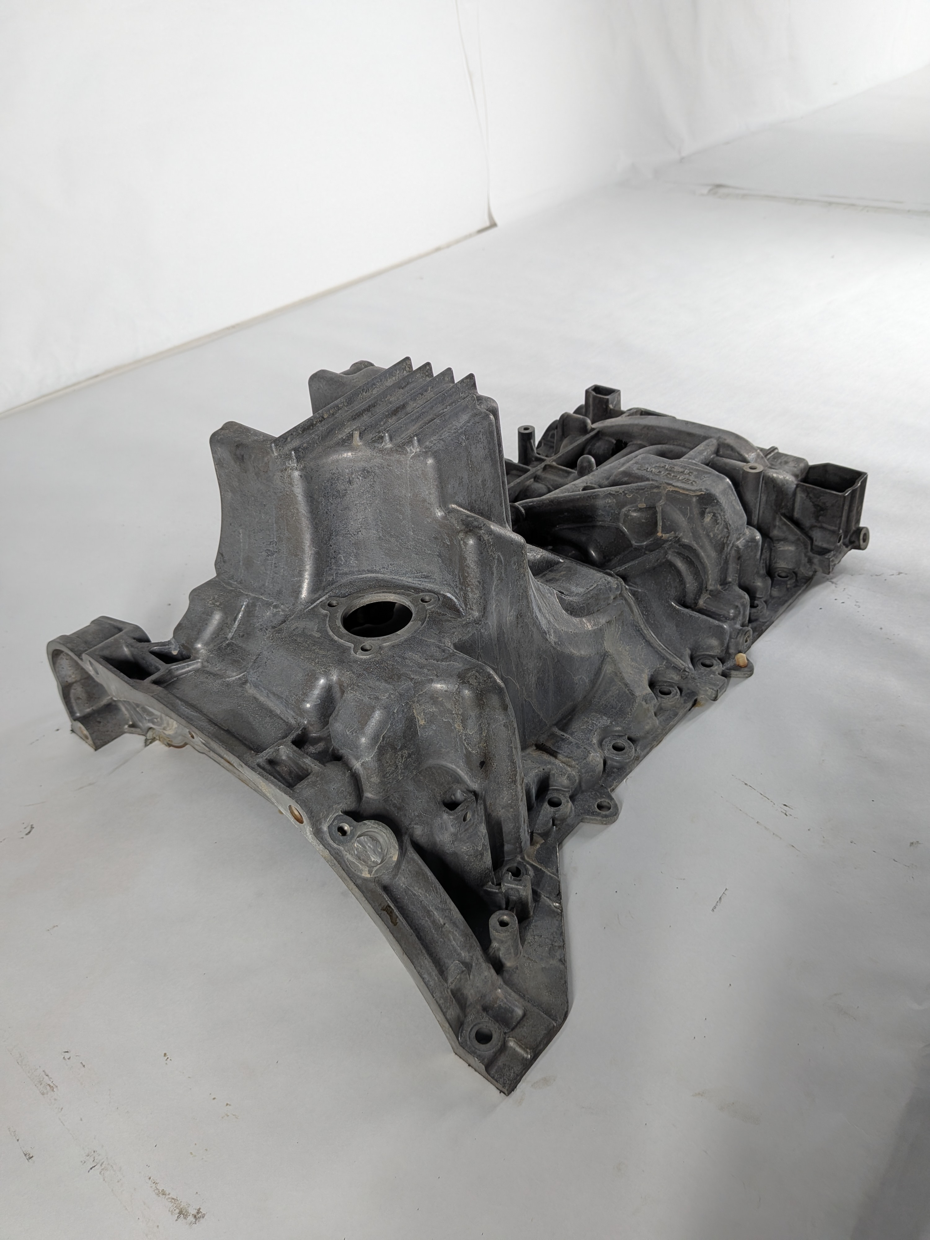 10-17 DISCOVERY LR4 ROVER SPORT (L320 L494 L405) 3.0L 5.0L LOWER ENGINE OIL PAN — exact item pictured