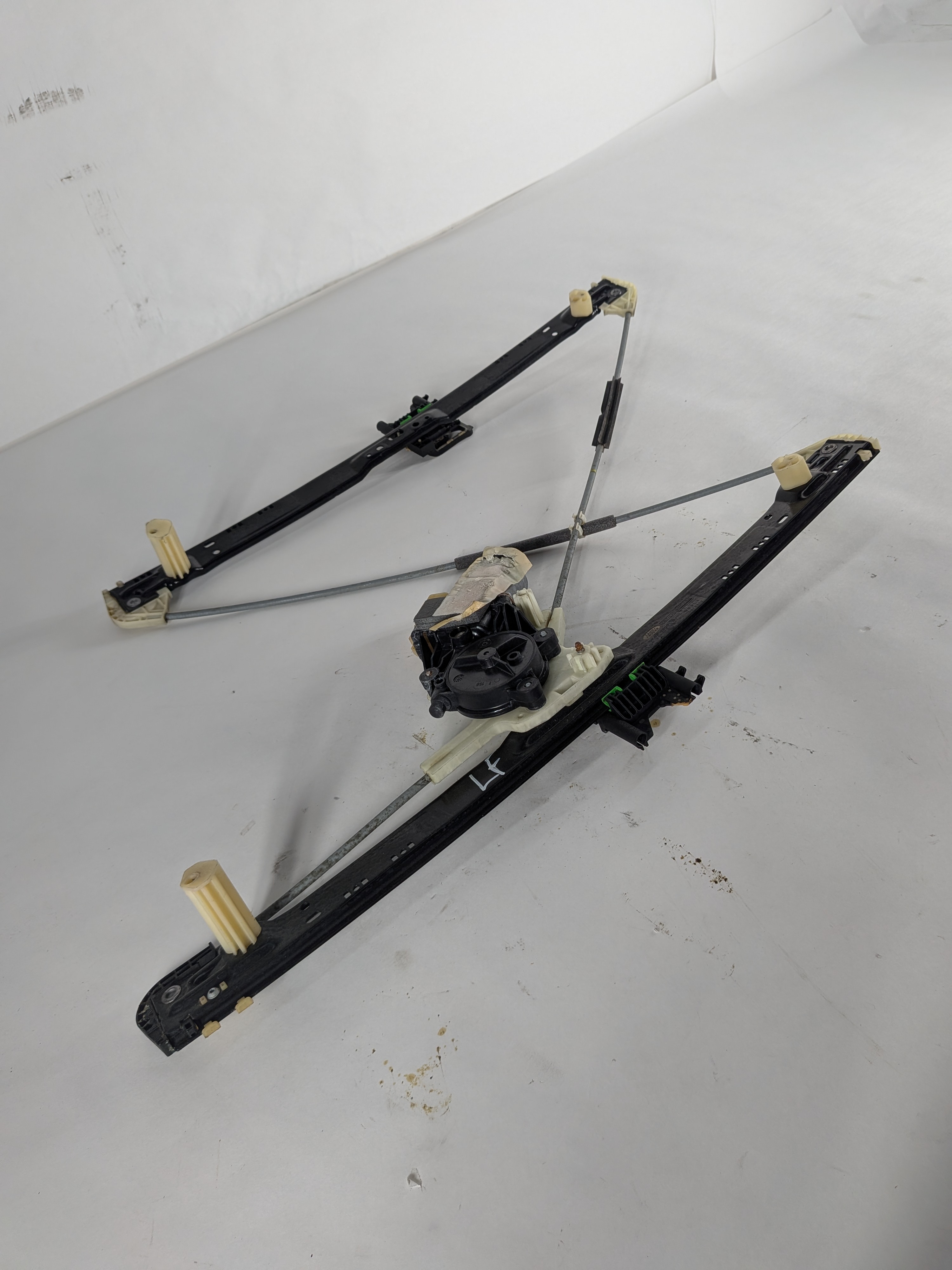 2014-2020 RANGE ROVER SPORT (L494) FRONT LEFT DRIVER WINDOW REGULATOR w/MOTOR — exact item pictured
