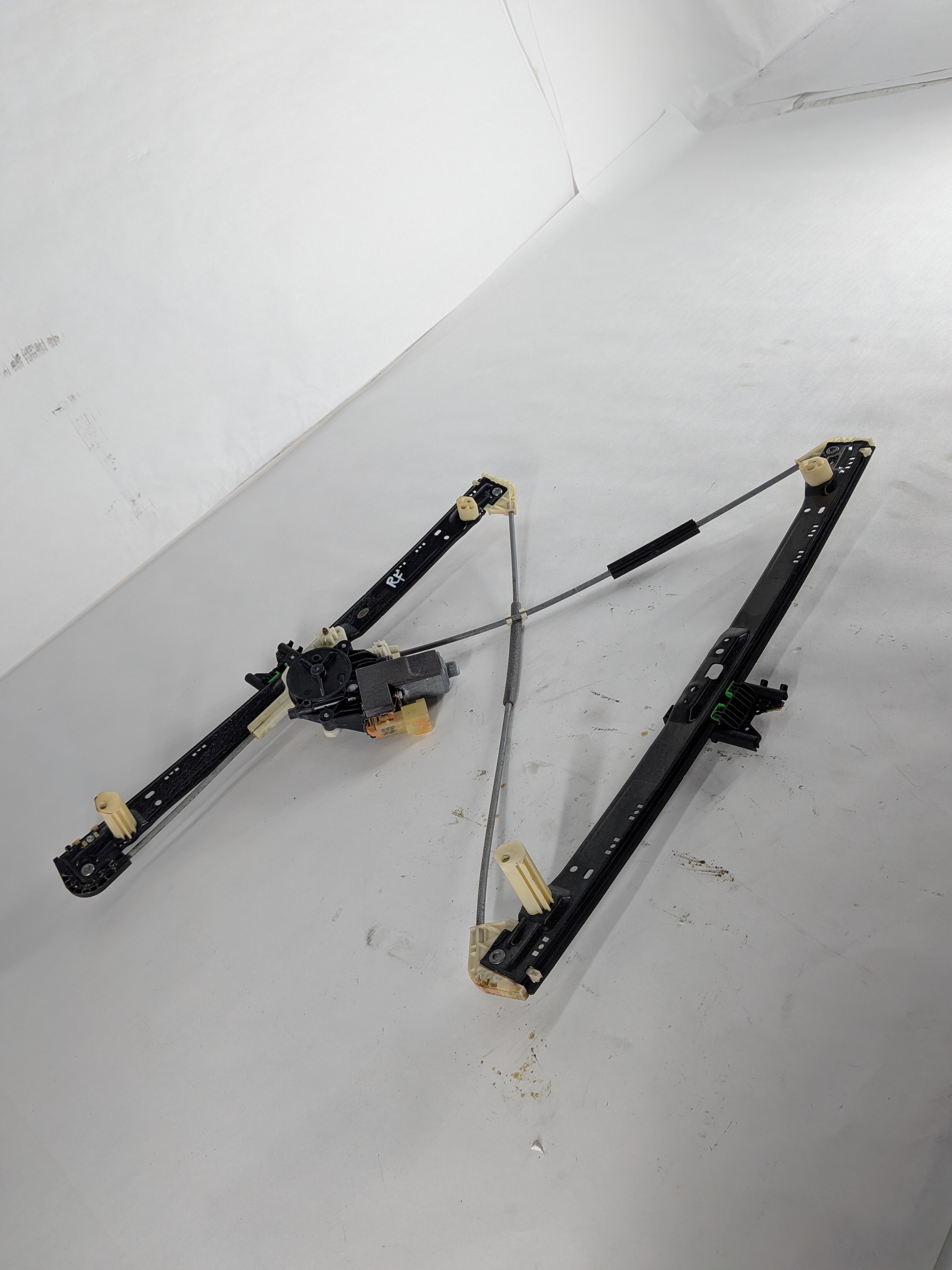 14-20 RANGE ROVER SPORT (L494) FRONT RIGHT PASSENGER WINDOW REGULATOR w/ MOTOR — exact item pictured