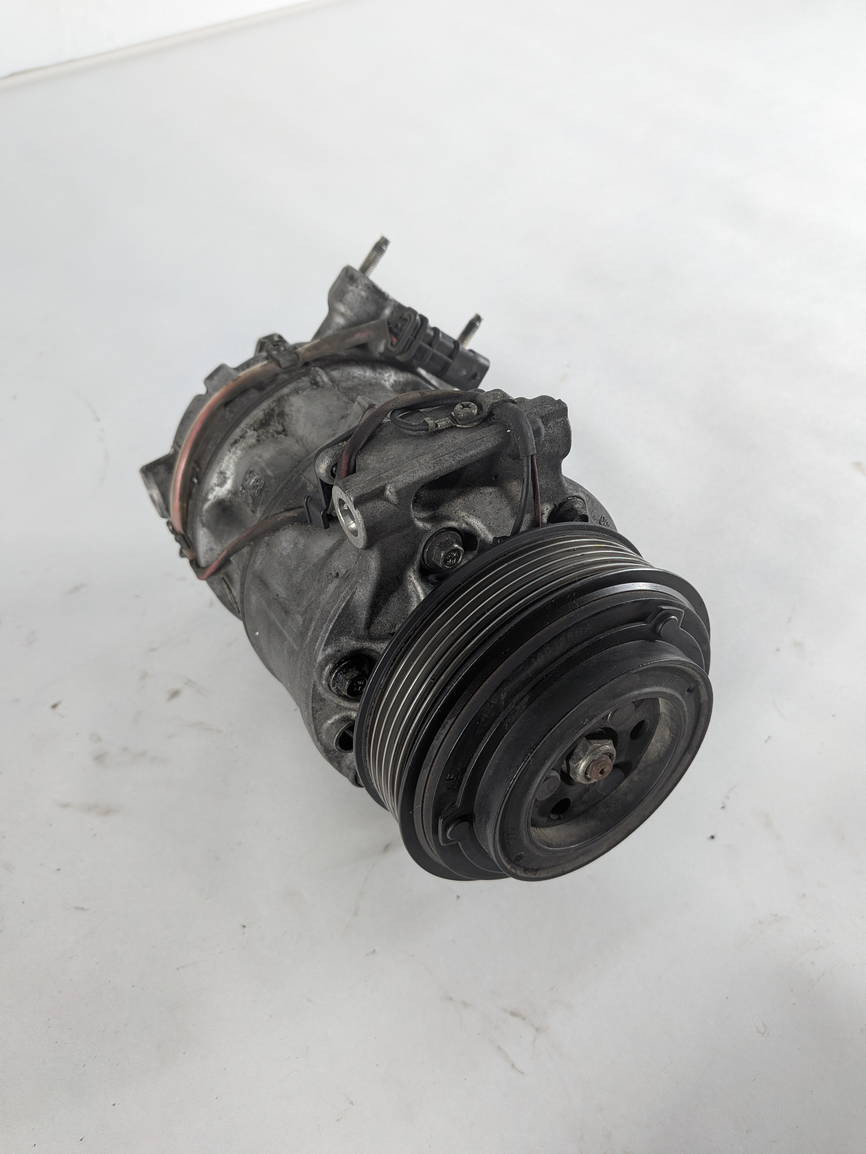 10-20 JAGUAR XE XF XJ LR4 RANGE ROVER SPORT (L320 L322 L405 L494) A/C COMPRESSOR — exact item pictured