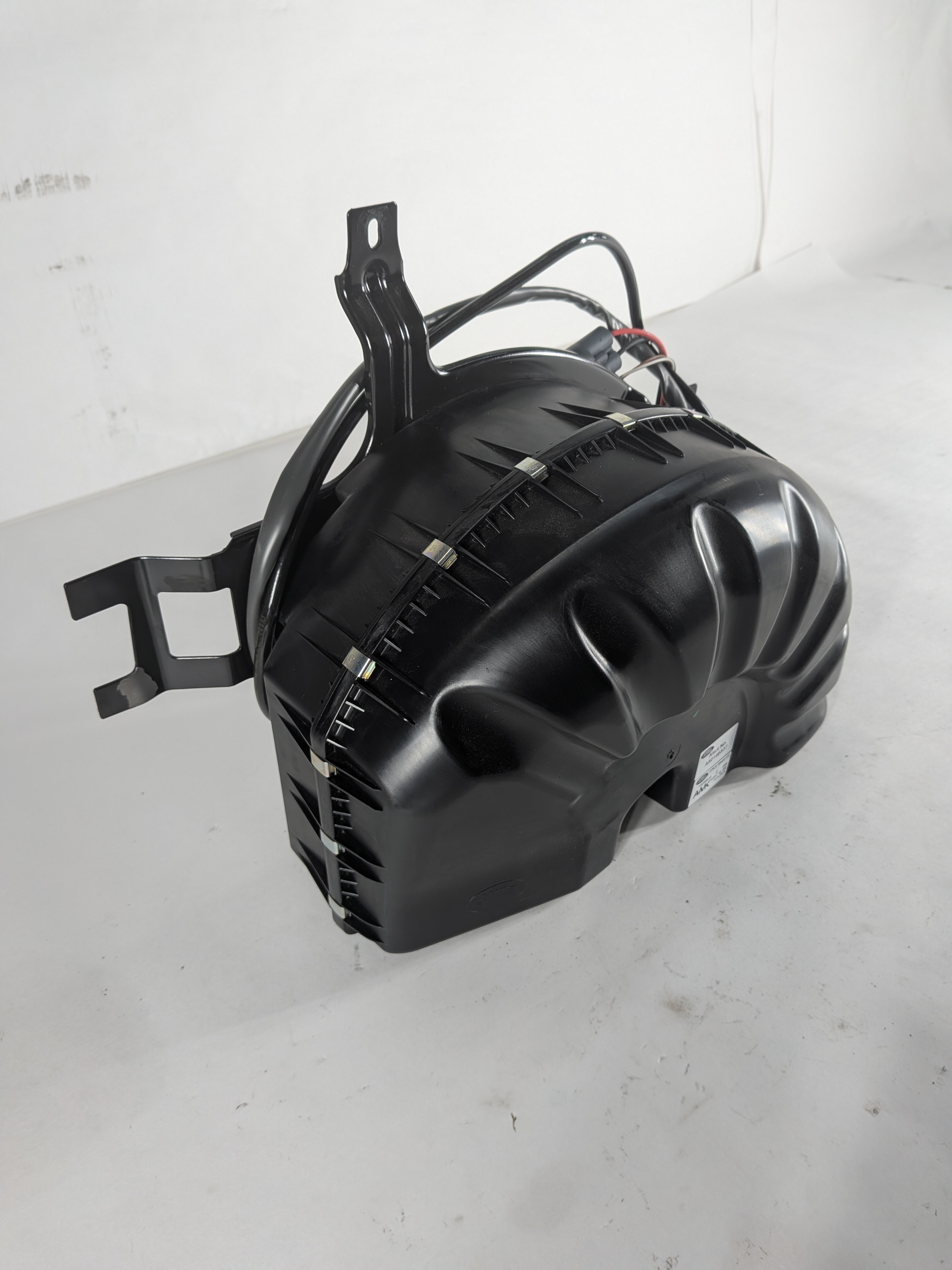 2013-2017 RANGE ROVER SPORT (L405 L494) AIR SUSPENSION COMPRESSOR PUMP (AMK) — exact item pictured