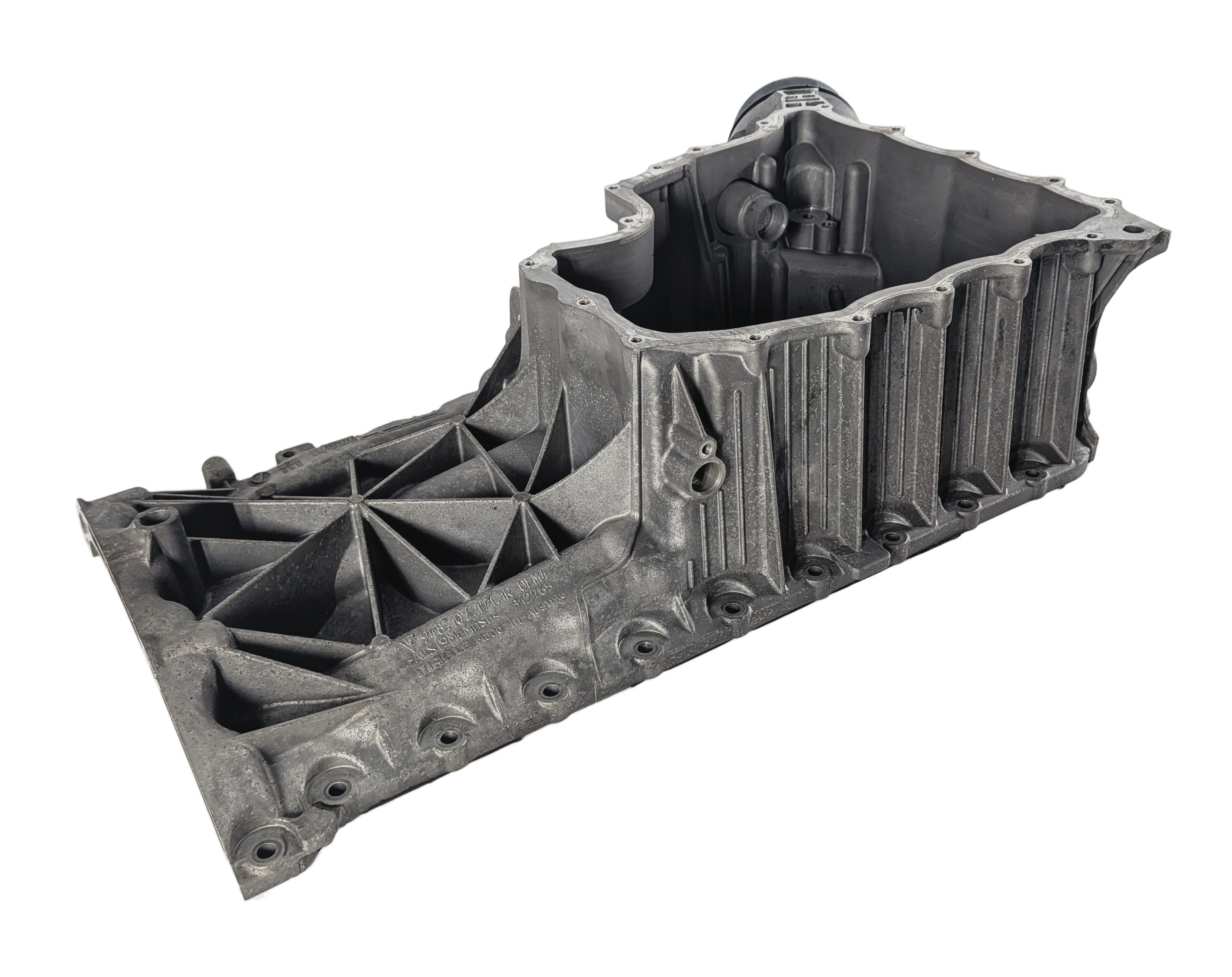 08-10 PORSCHE CAYENNE (957) 4.8L TWIN TURBO ENGINE UPPER MOTOR OIL FLUID PAN — exact item pictured