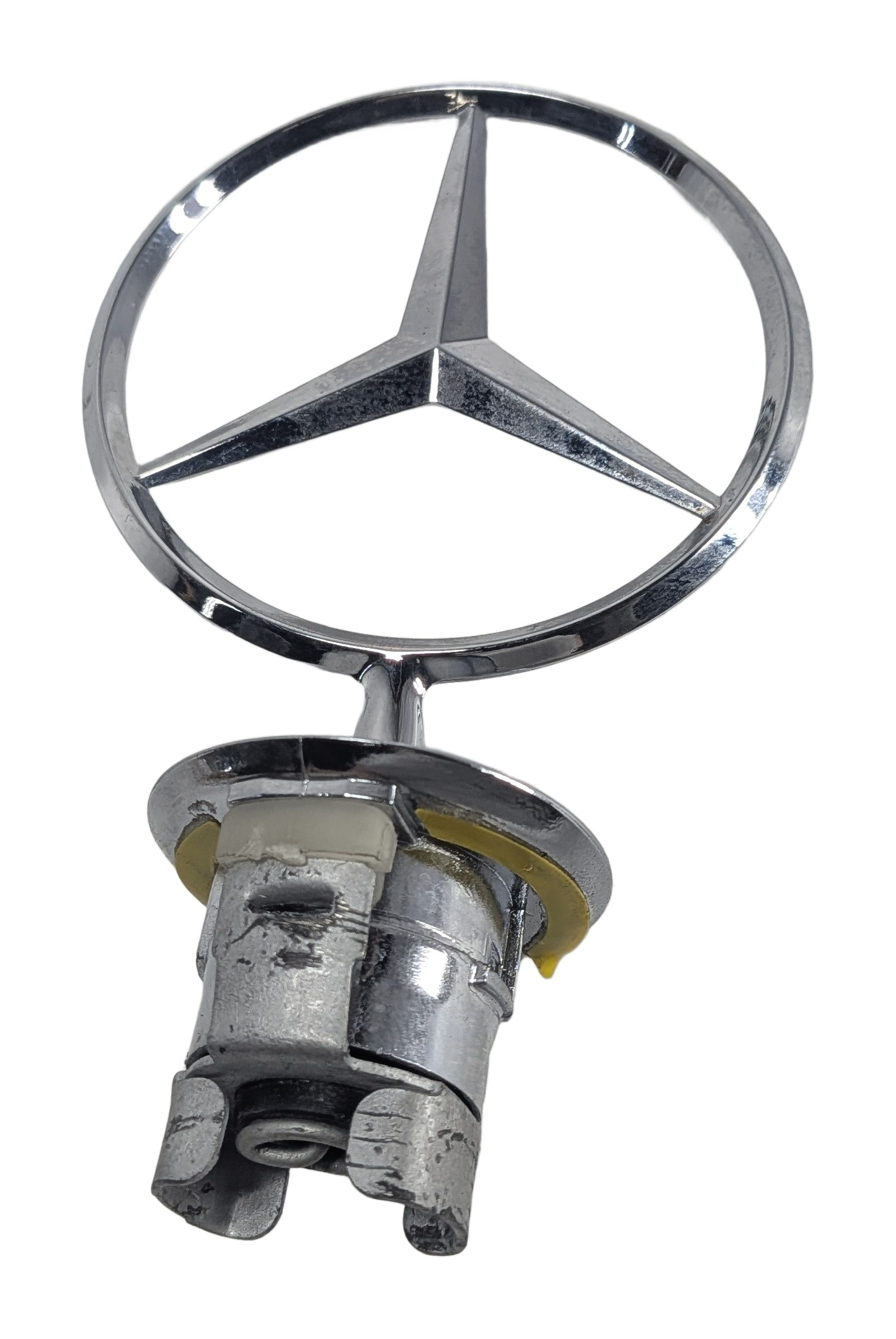 2010 MERCEDES E350 (W212) FRONT HOOD STANDING STAR ORNAMENT EMBLEM BADGE — exact item pictured