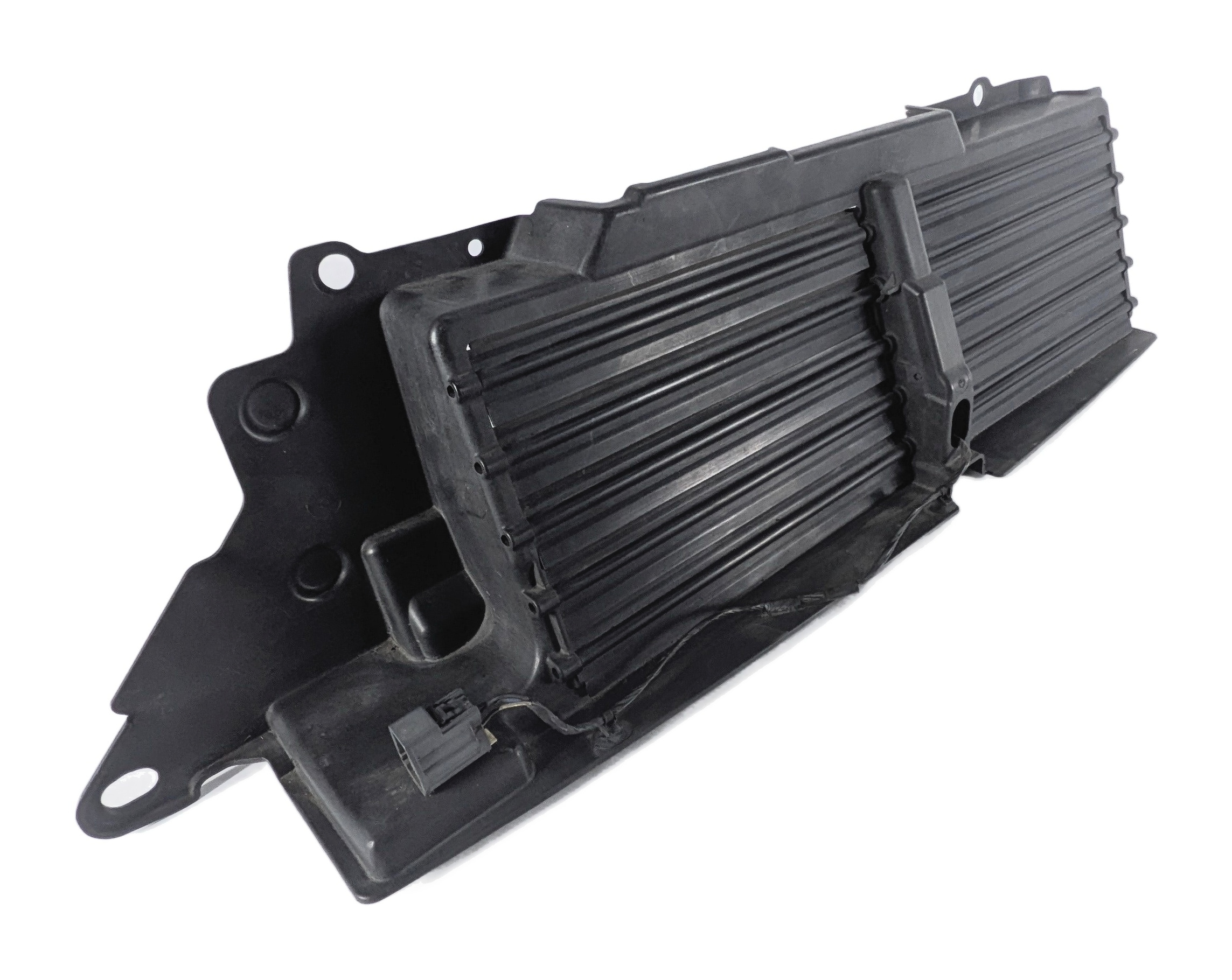 2013-2022 LAND RANGE ROVER L405 ACTIVE RADIATOR SHUTTER ASSEMBLY — exact item pictured