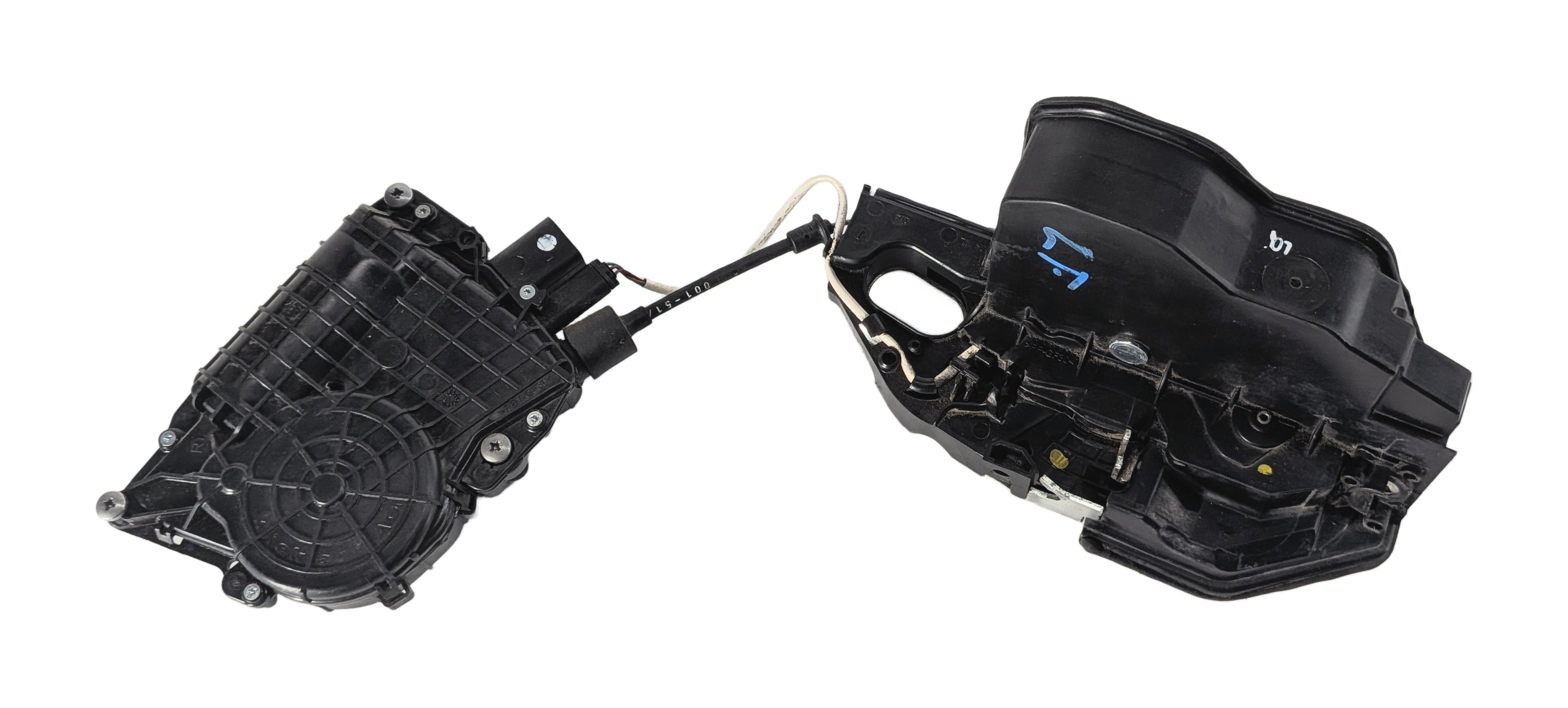 2009-2016 BMW 5 7 SERIES (F01 F10) FRONT LEFT DRIVER DOOR LATCH (SOFT CLOSE) — exact item pictured