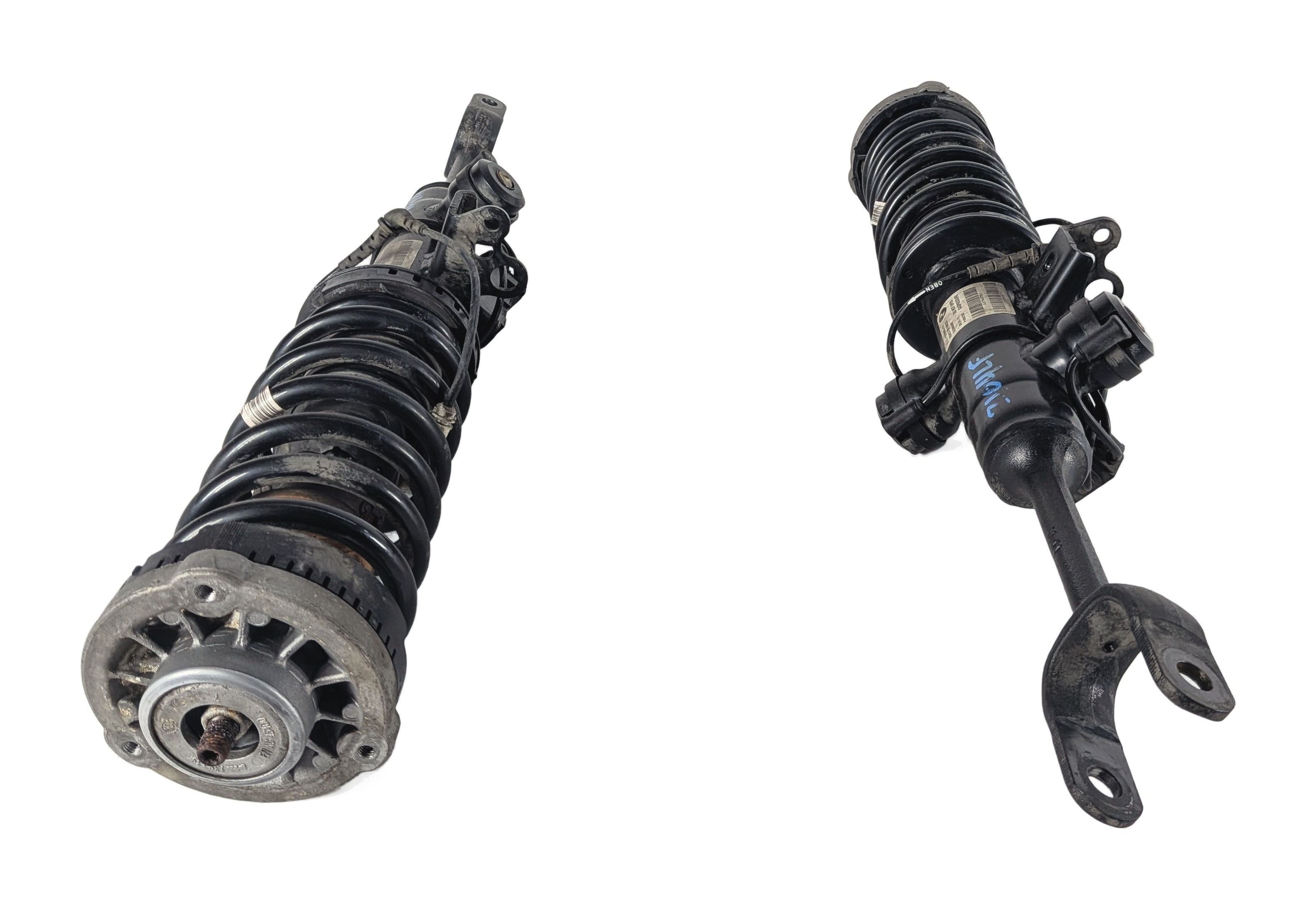 11-15 BMW 528I 535I 550I F10 FRONT LEFT/RIGHT ADAPTIVE SUSPENSION STRUT SET/2 — exact item pictured