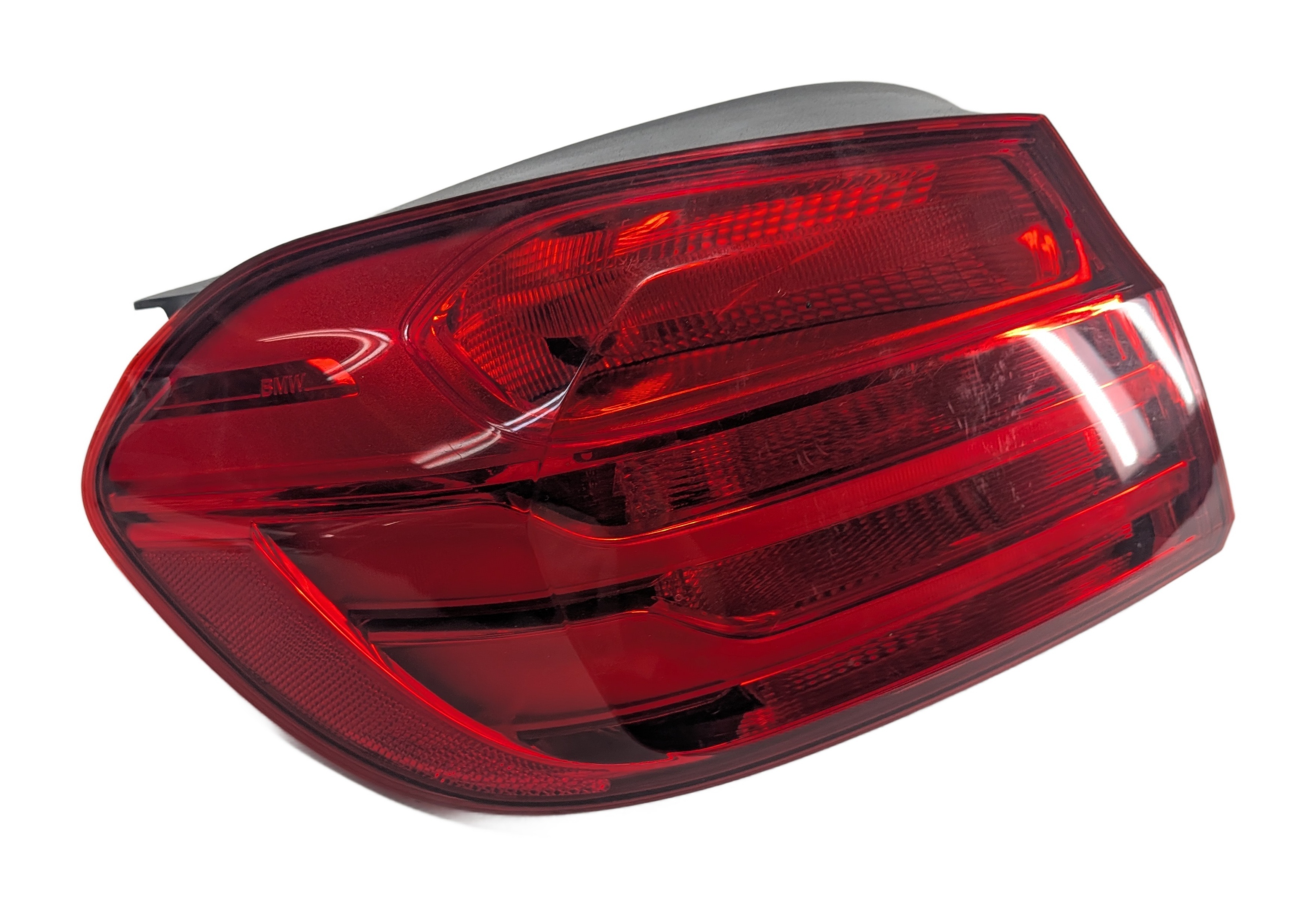 14-17 BMW 4-SERIES M4 (F32 F33 F36 F82) REAR LEFT OUTER TAILLIGHT BRAKE LIGHT — exact item pictured