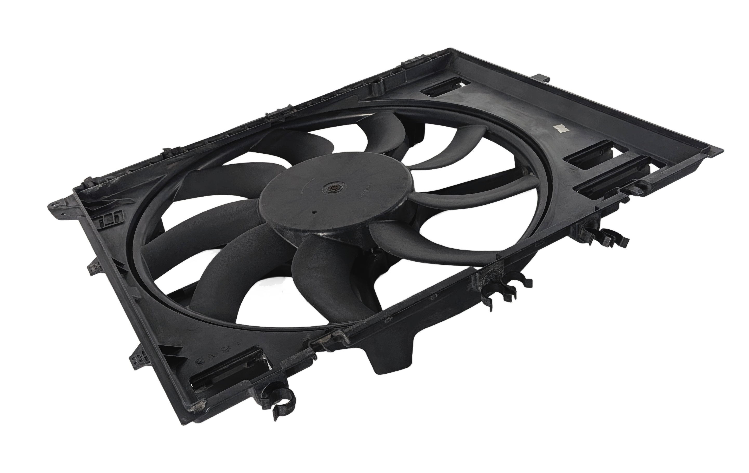 2008-2013 BMW M3 (E90 E92 E93) 4.0L RADIATOR COOLING FAN & SHROUD ASSEMBLY 850W — exact item pictured