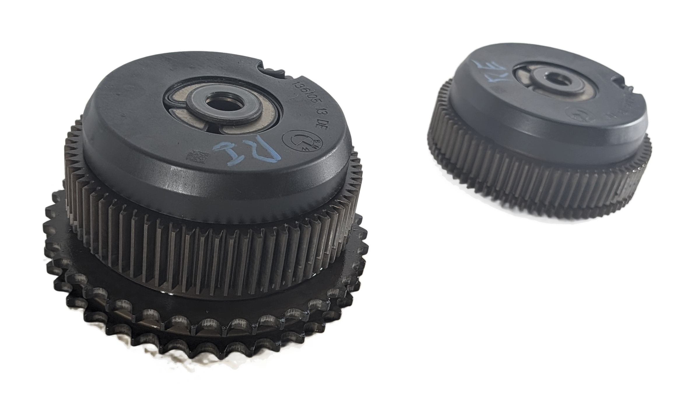 08-13 BMW M3 E90 E92 E93 4.0L S65 RIGHT INTAKE EXHAUST VANOS CAM ADJUSTER SET/2 — exact item pictured