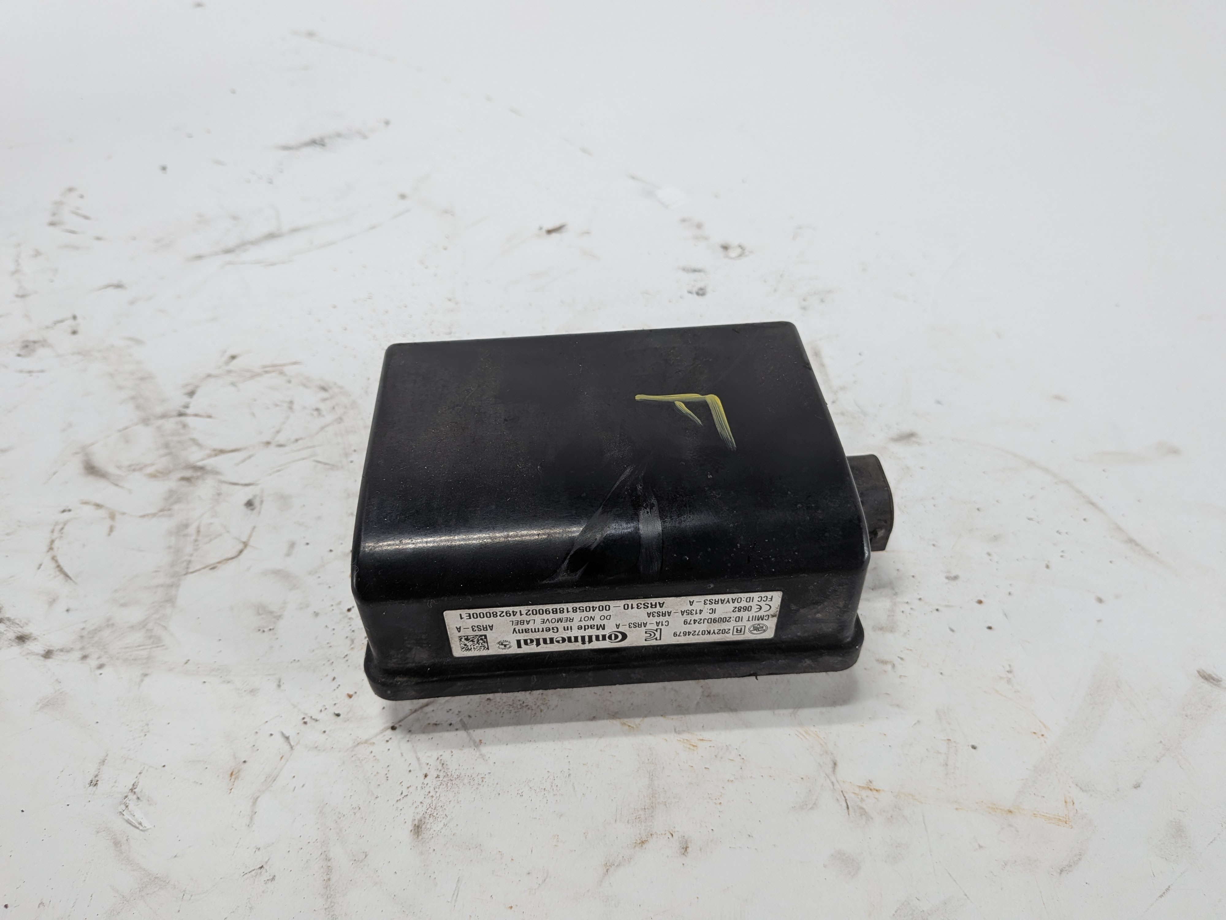 11-16 MERCEDES C/CL/CLS/E/GL/ML/S/R/SLK CLASS FRONT ADAPTIVE CRUISE RADAR UNIT — exact item pictured
