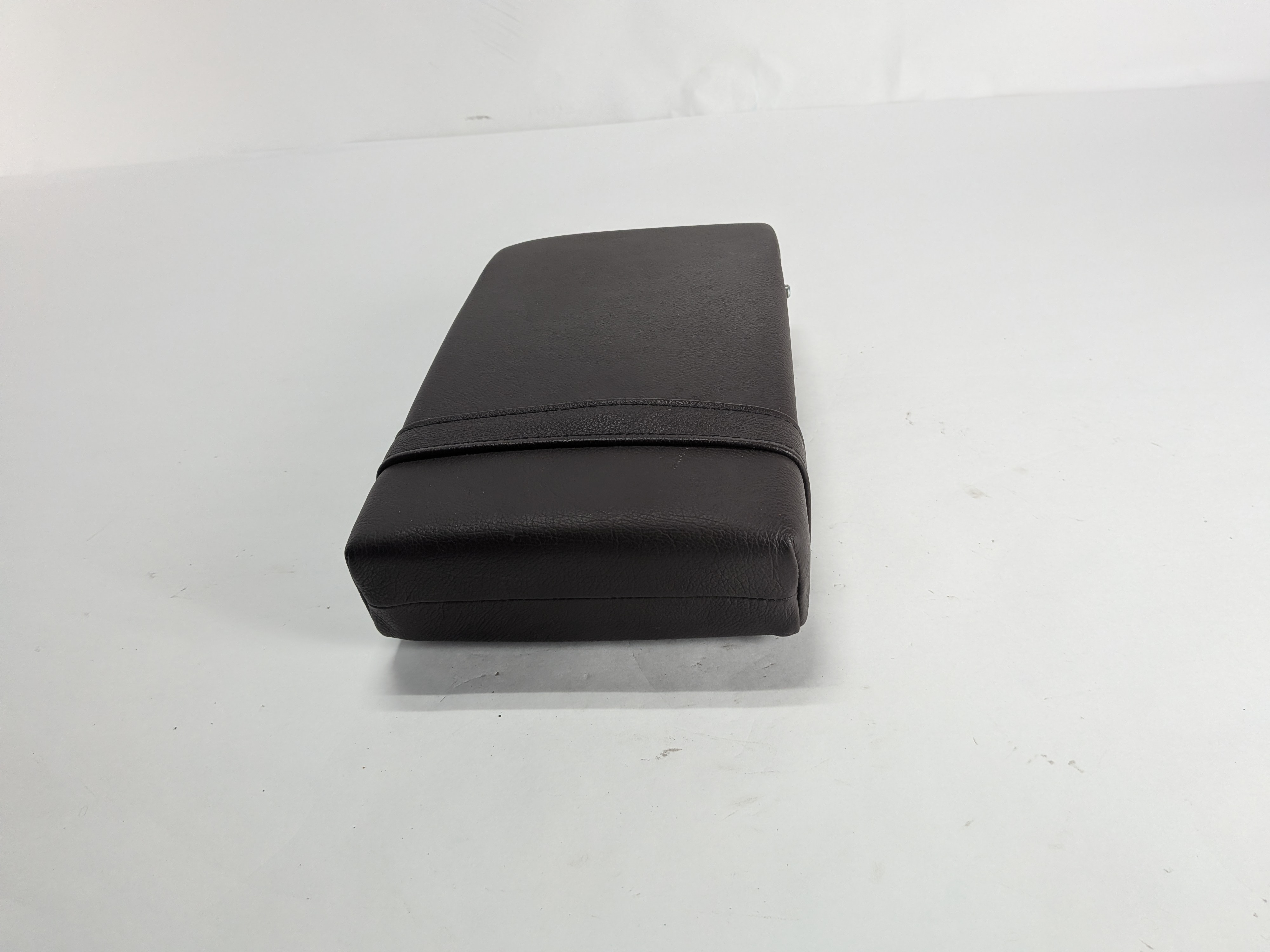 2015 MERCEDES GL550 X166 REAR CENTER 2ND ROW SEAT ARMREST w/ CUP HOLDER (Brown) — exact item pictured