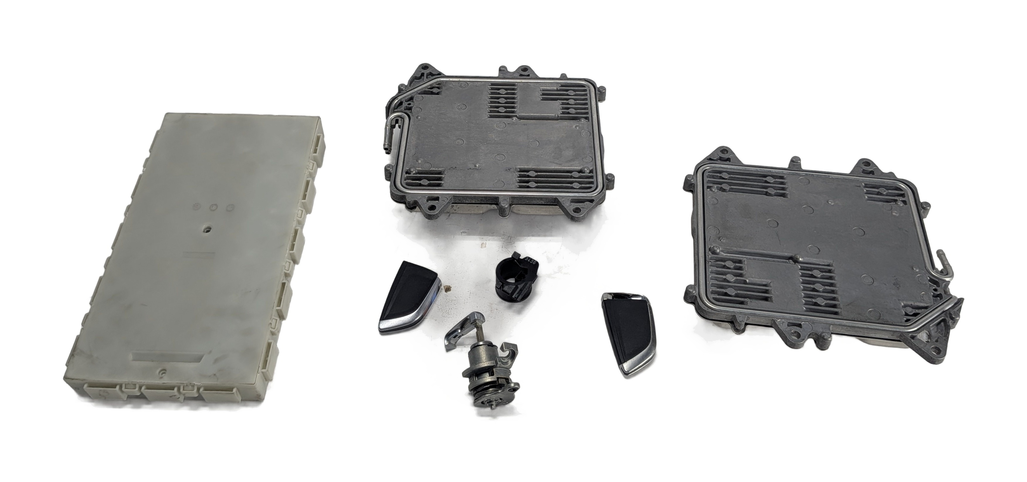 2014 BMW X5 (F15) 4.4L (N63) ENGINE COMPUTER DME BDC IMMOBILIZER KEY FOB SET/7 — exact item pictured