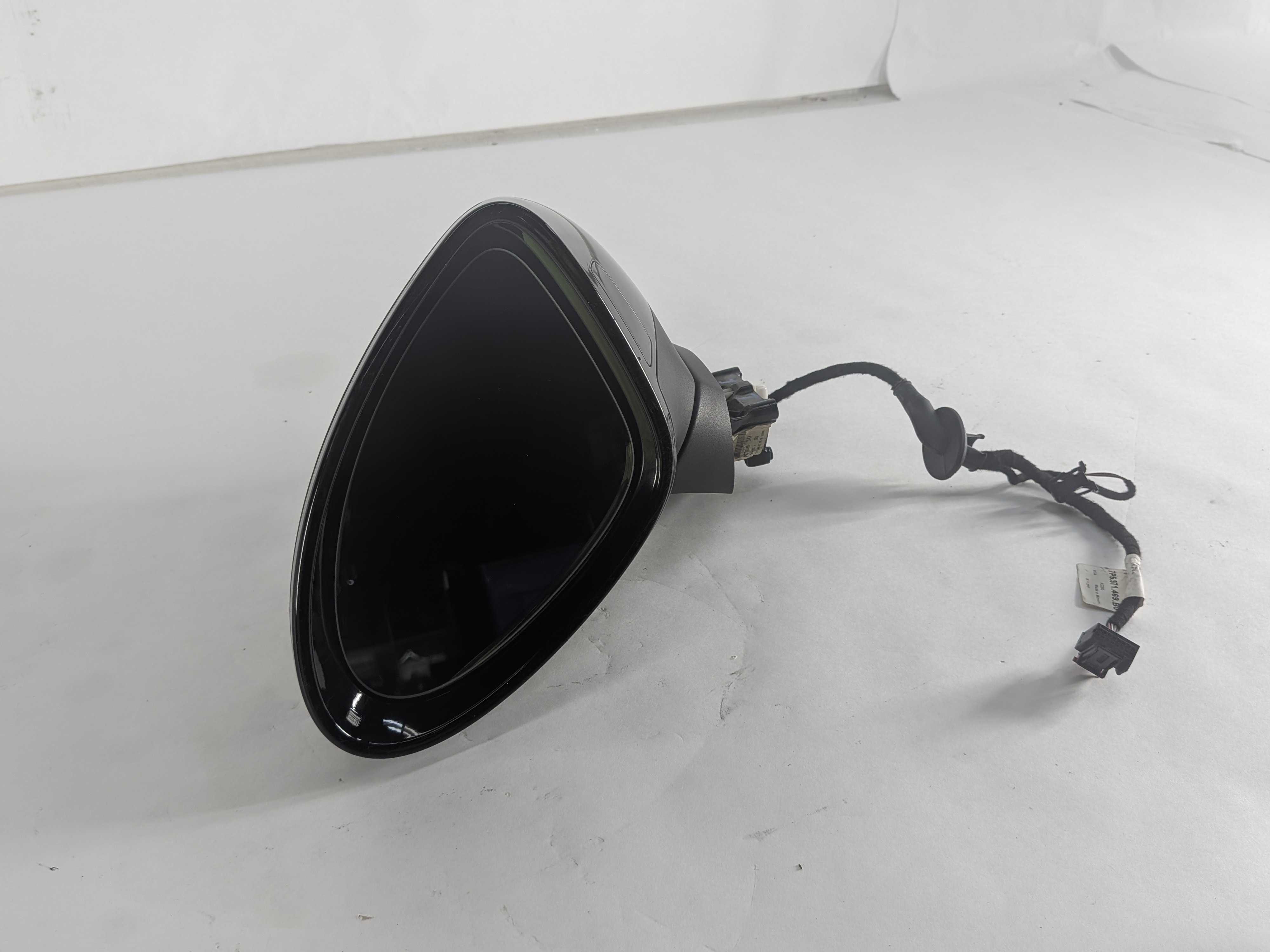 15-18 PORSCHE CAYENNE (958) LEFT BLIND SPOT P-FOLD AUTODIM DOOR MIRROR (Black) — exact item pictured