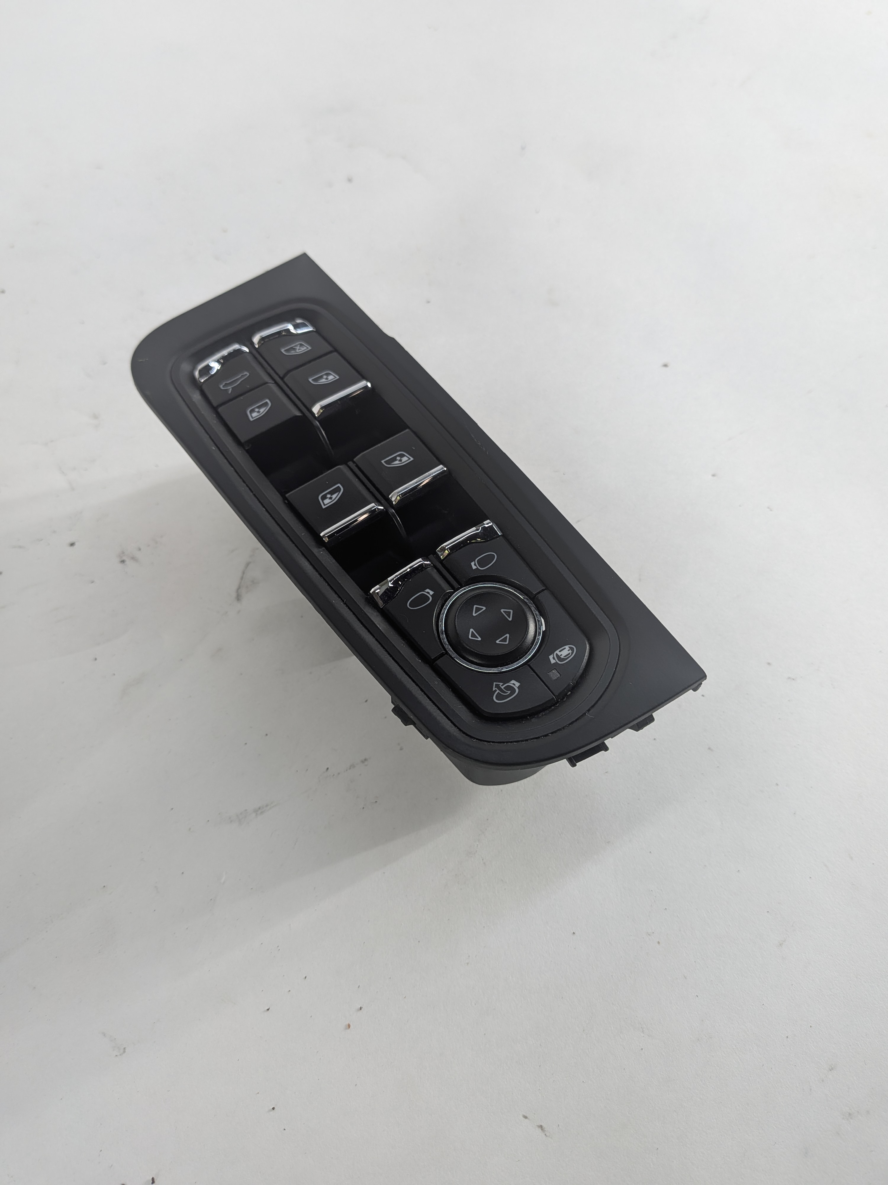 2013-2018 PORSCHE CAYENNE MACAN (958 95B) DRIVER DOOR WINDOW SWITCH (BLIND SPOT) — exact item pictured