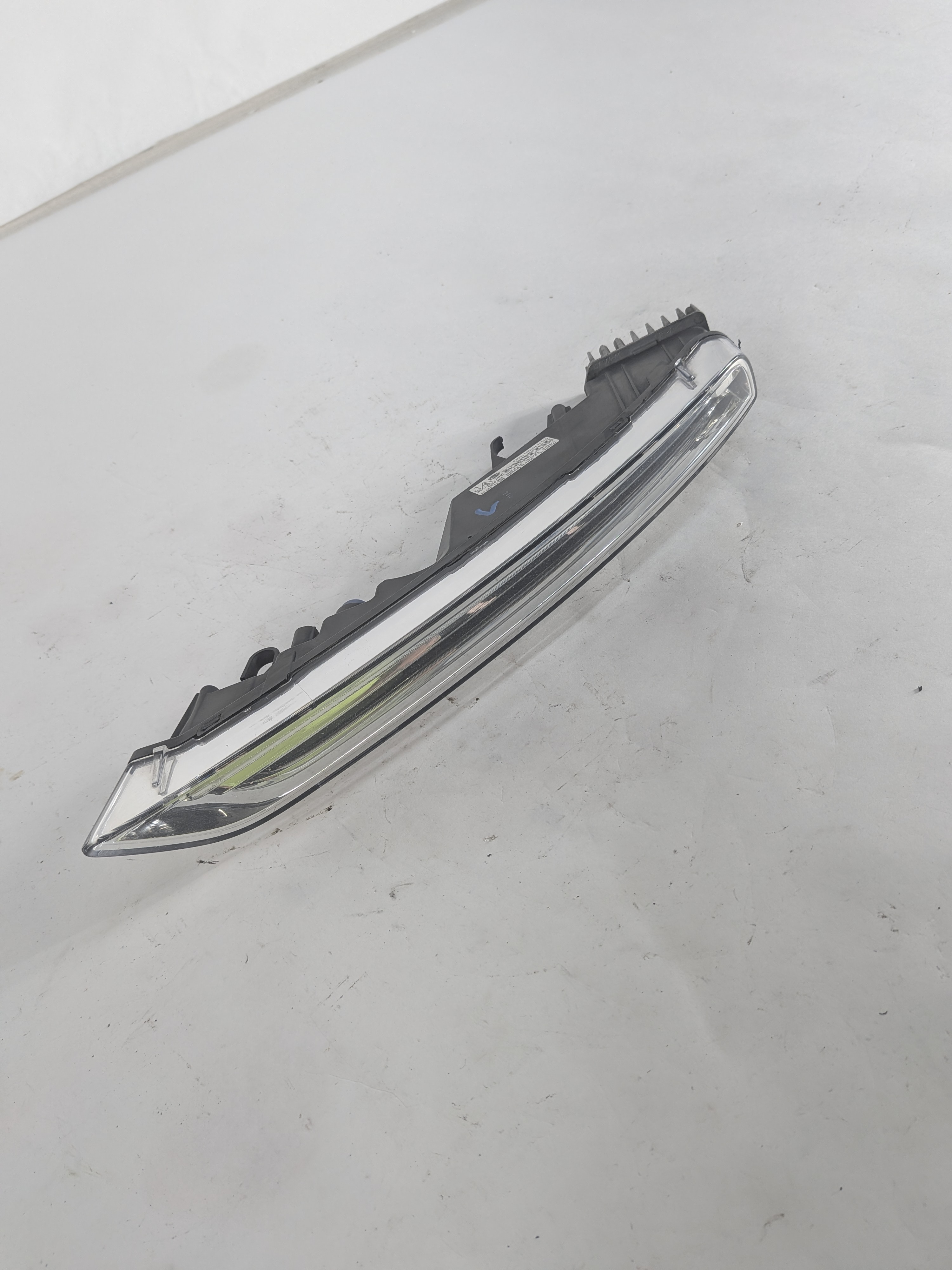 2015-2018 CAYENNE (958) LEFT DRIVER DRL FOGLIGHT DAYTIME RUNNING LIGHT LAMP — exact item pictured